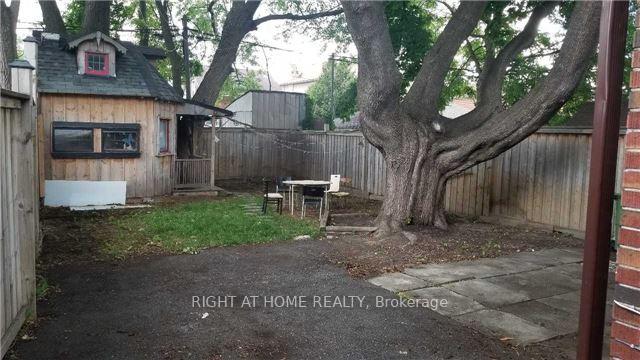 Photo 33 of 1842 Keele Street, Toronto, Keelesdale-Eglinton West — HOMEH