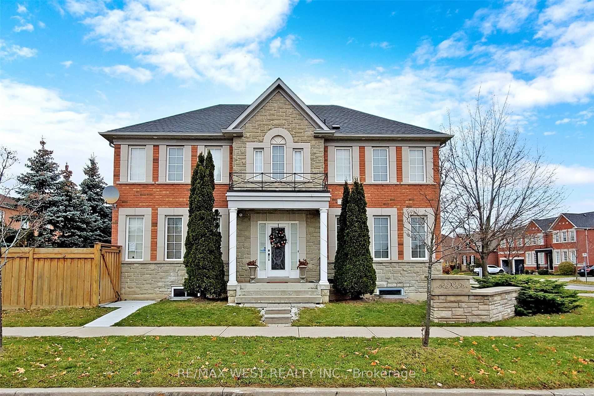 Photo of Unit Bsmt, 30 Williamson Drive W