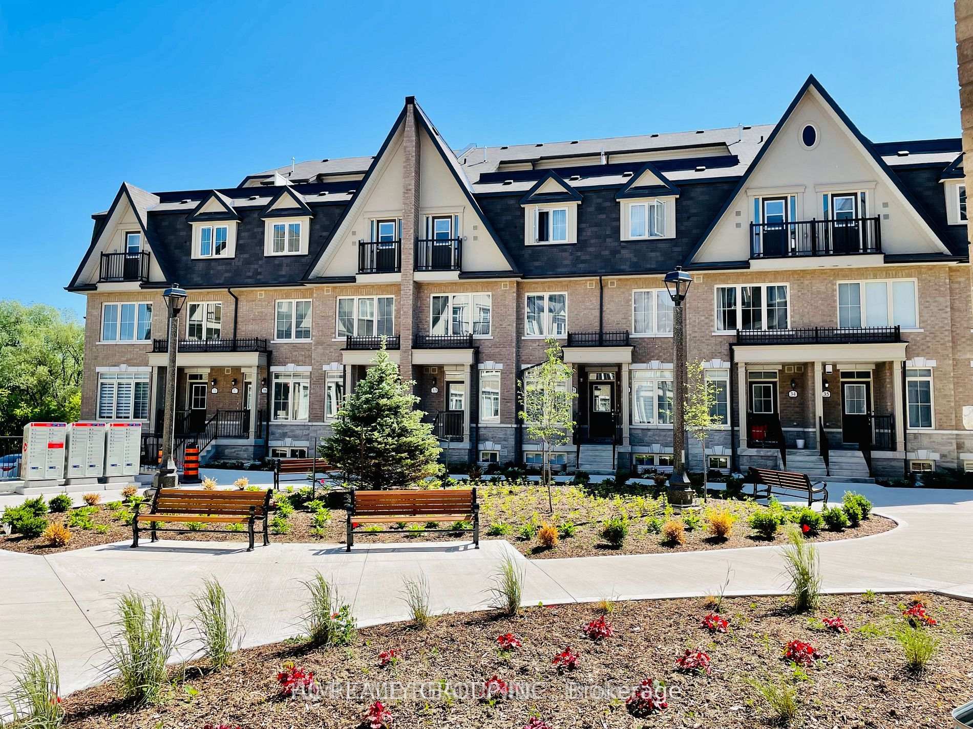Front of Unit 20 Lower, 181 Parktree Drive