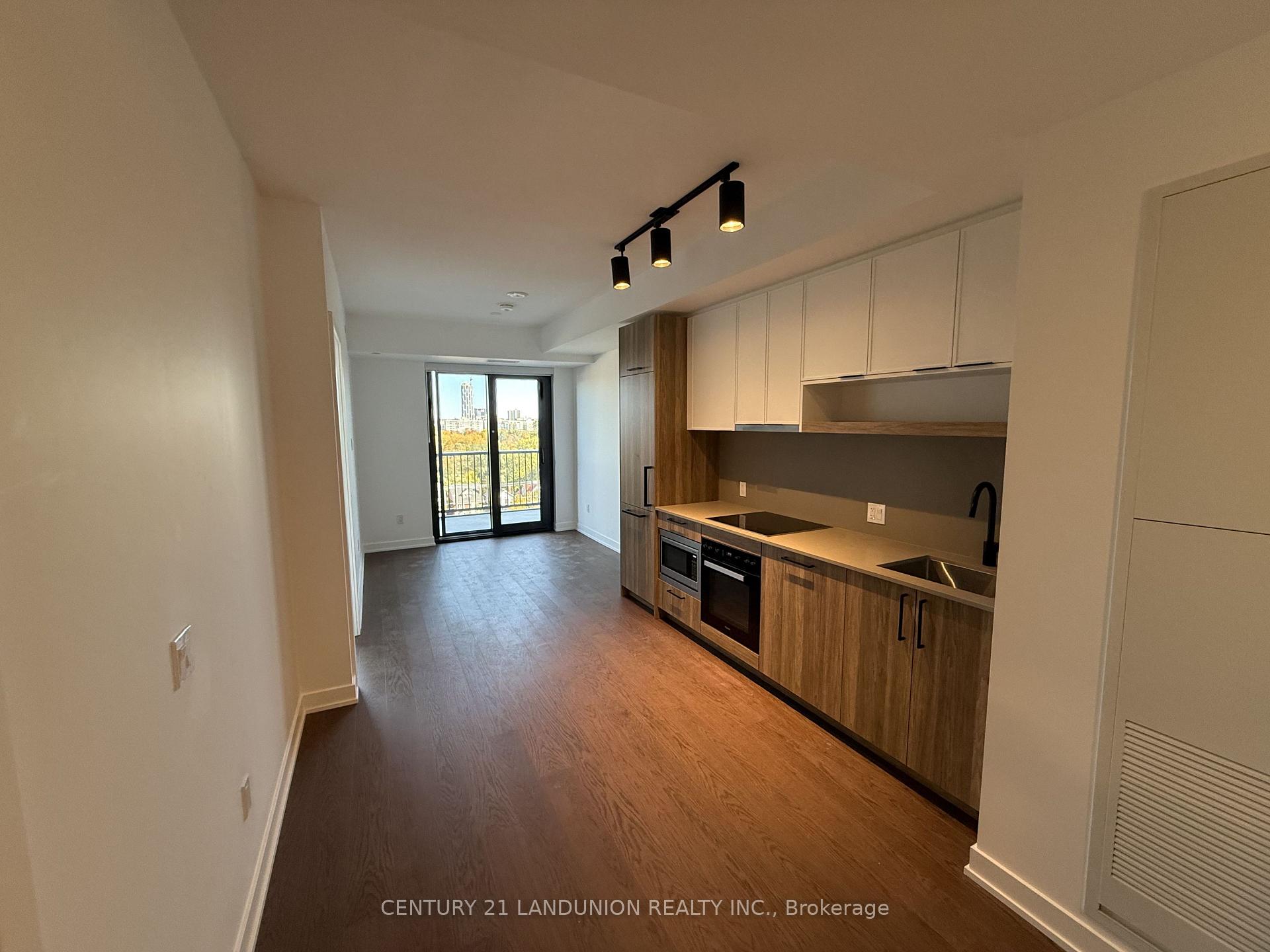 Photo of Unit 1619, 89 Montclair Avenue