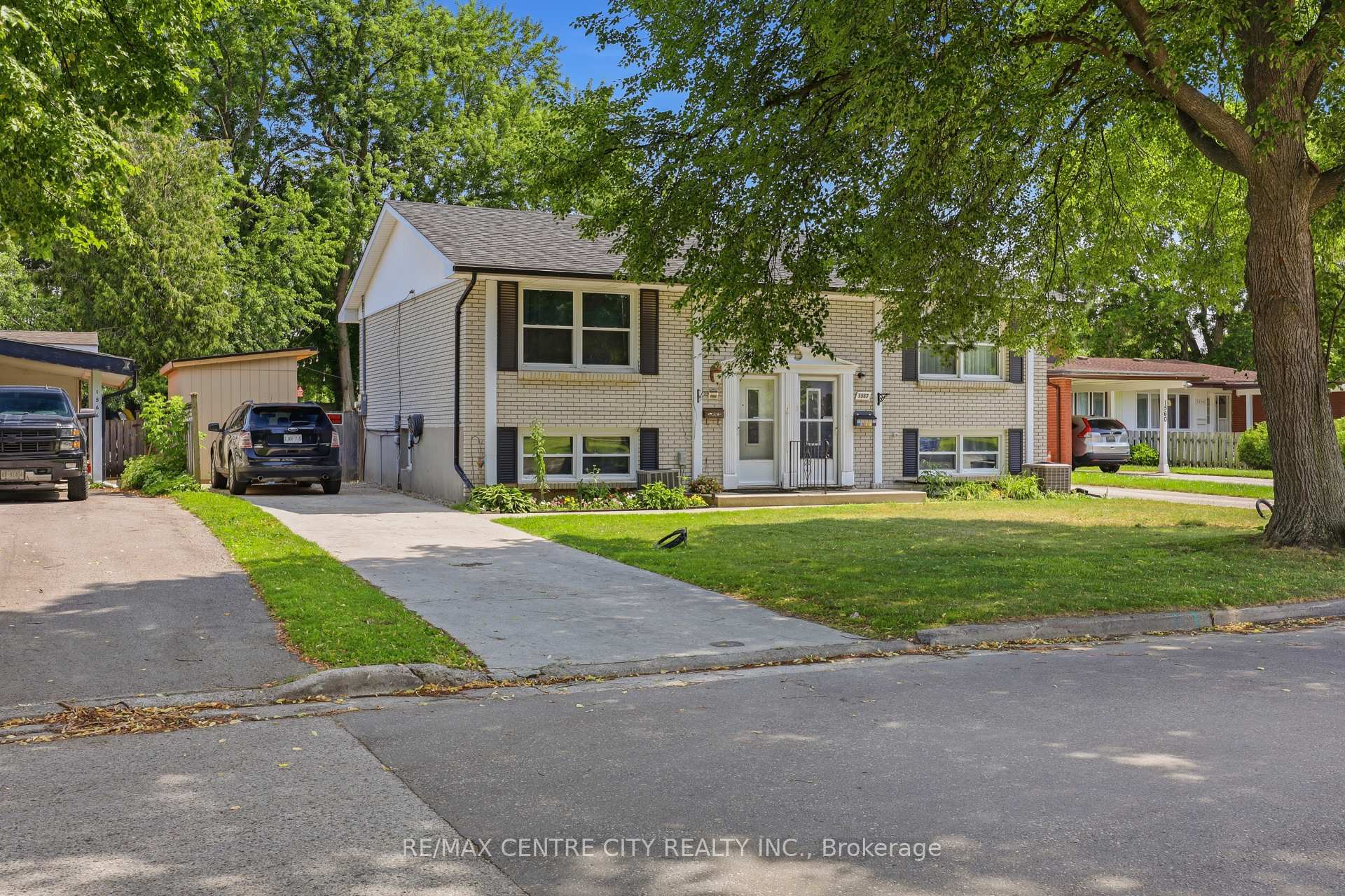 Photo of 1564 Nairn Avenue