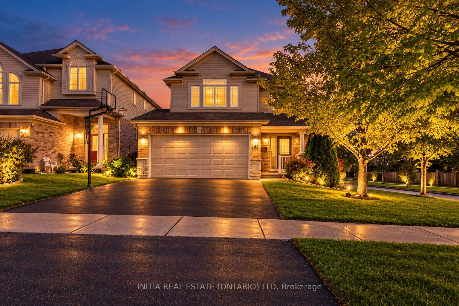 Photo of 648 Oakcrossing Road