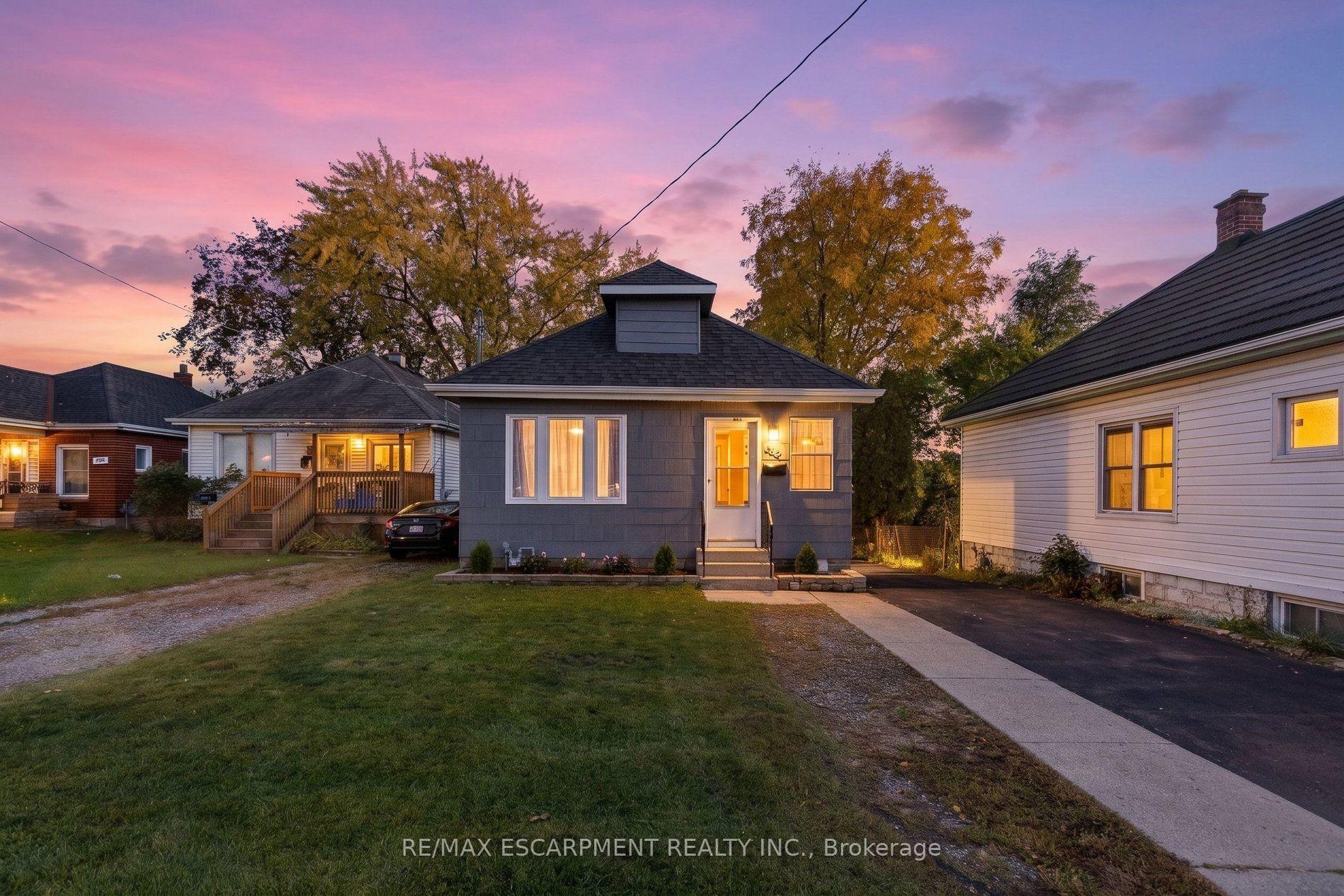 Photo of 899 Hamilton Road