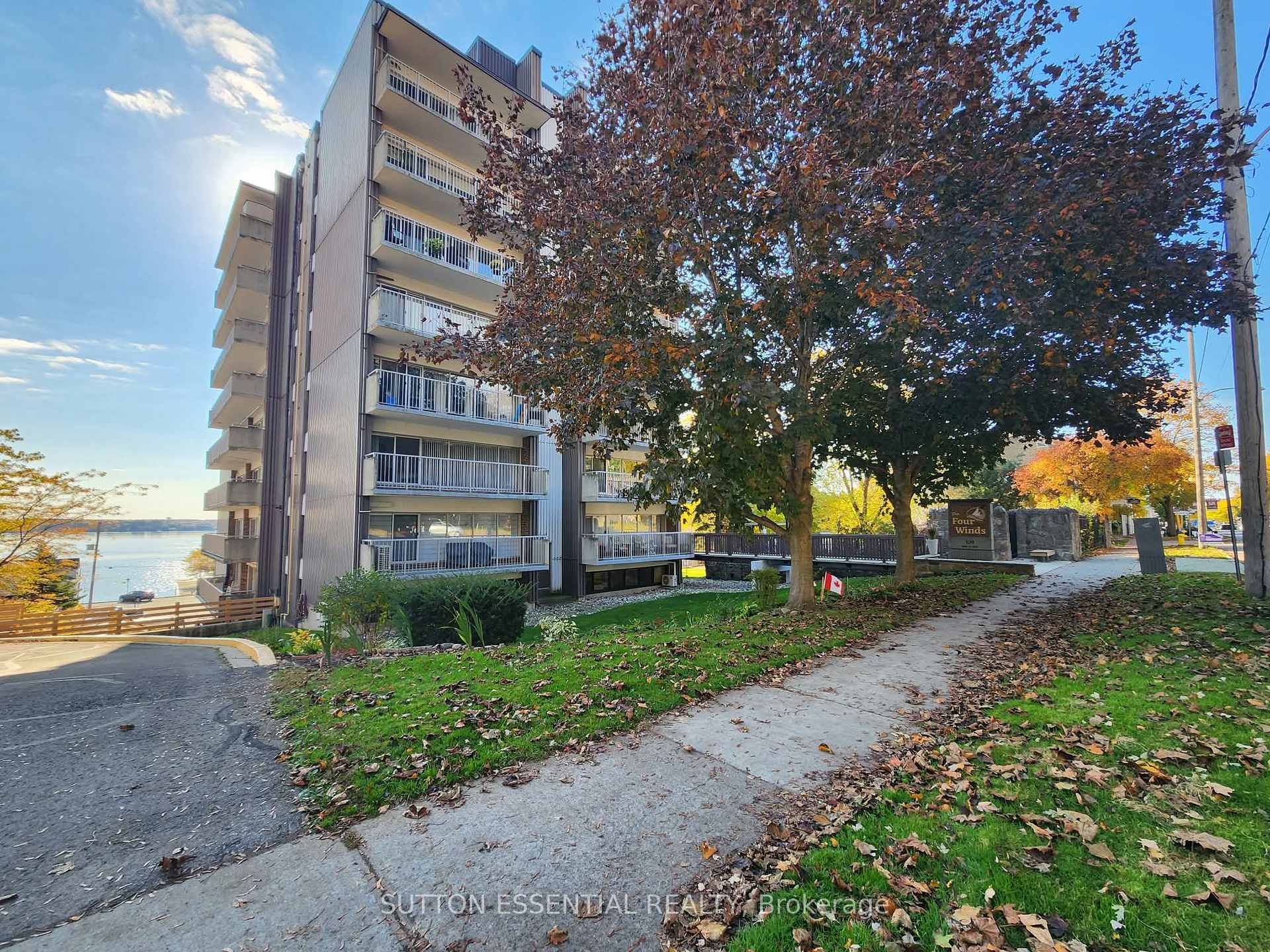 Photo of Unit 305, 109 King Street E