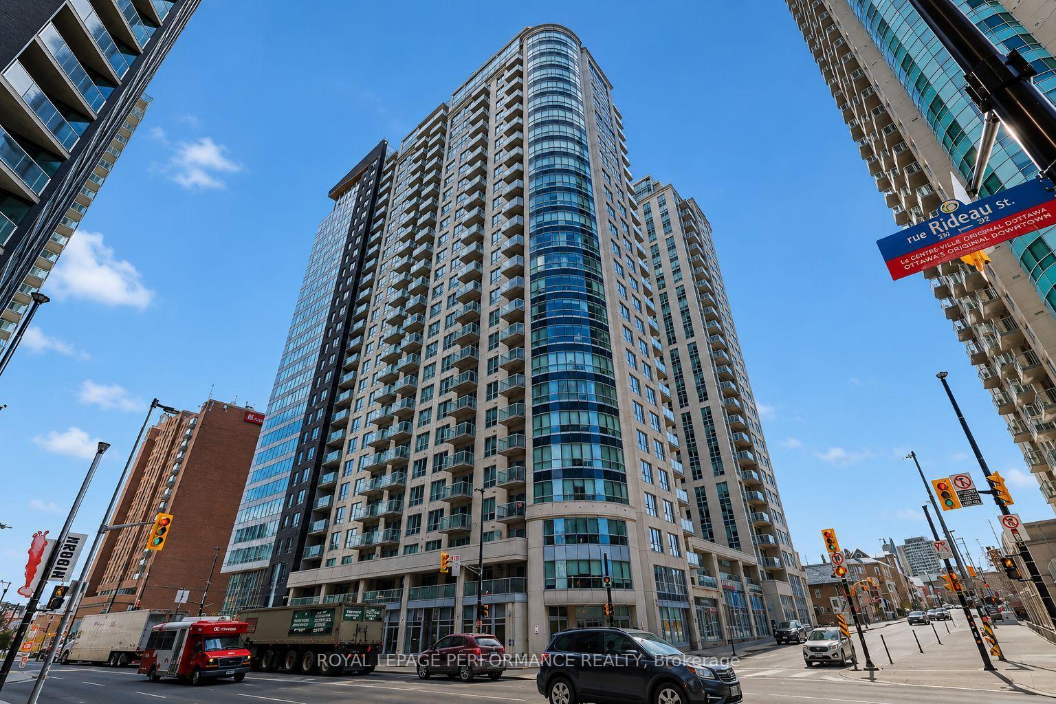 Photo of Unit 204, 242 Rideau Street