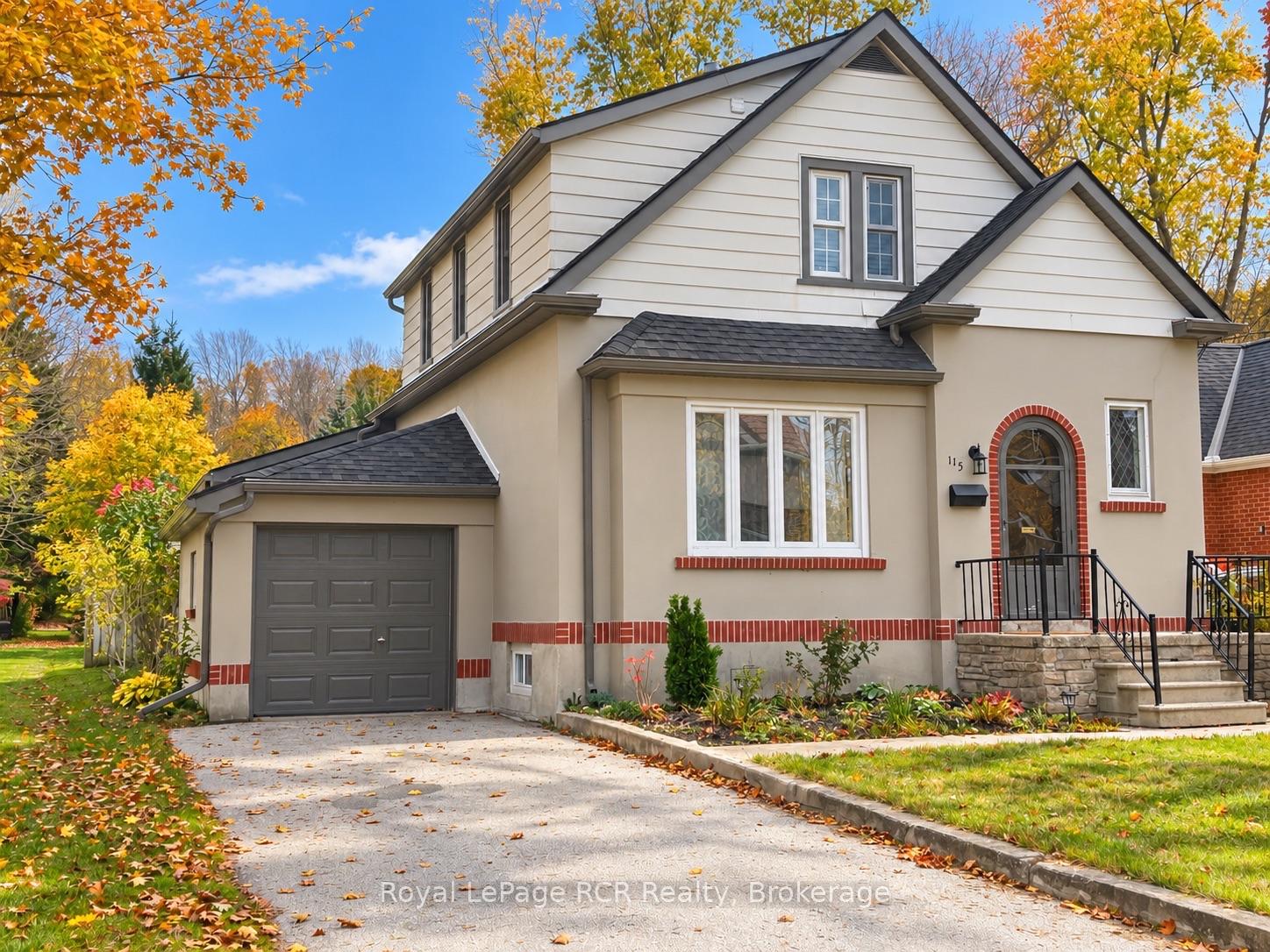 Photo of 115 3rd A Street W