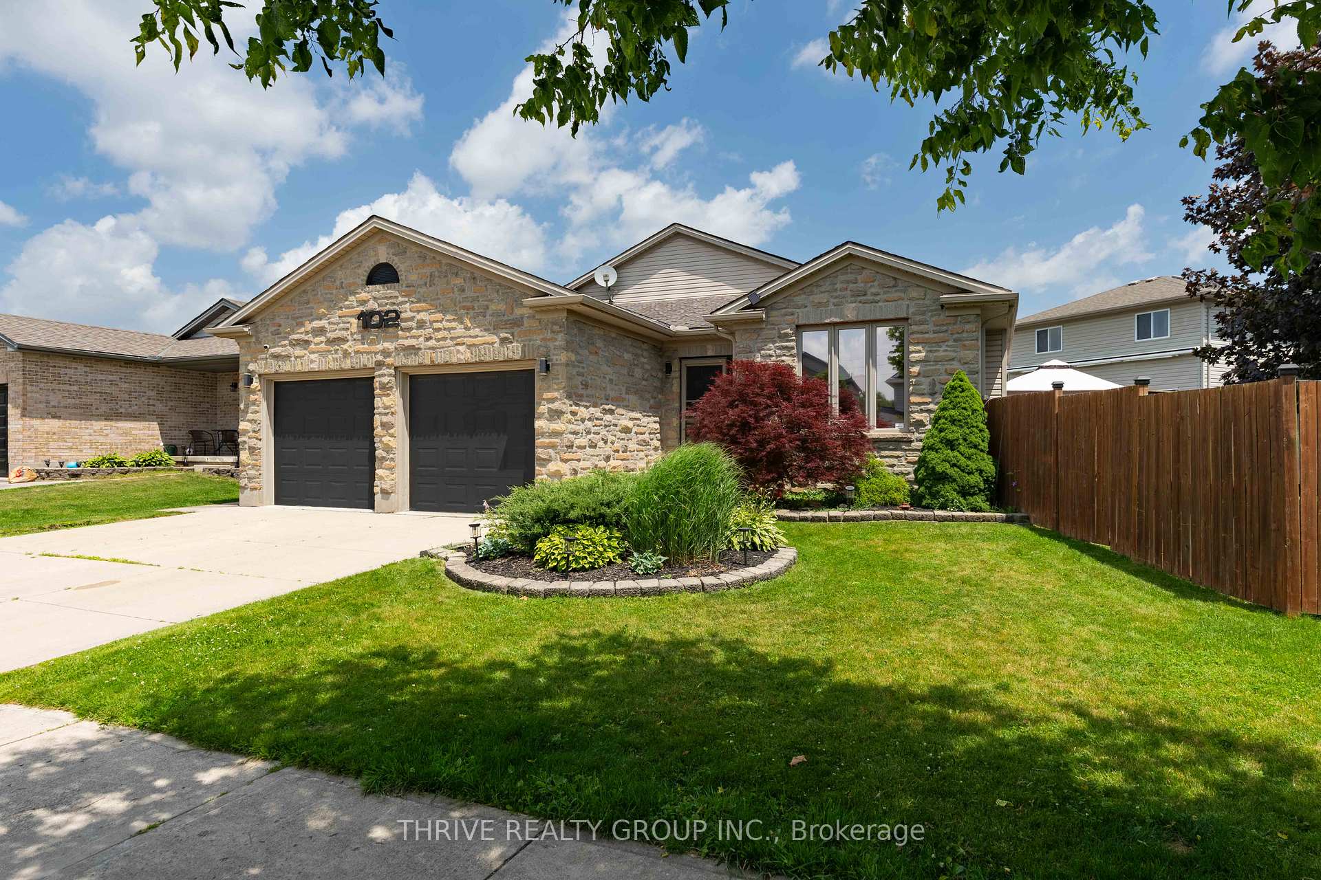 Photo of 102 Loggers Grove