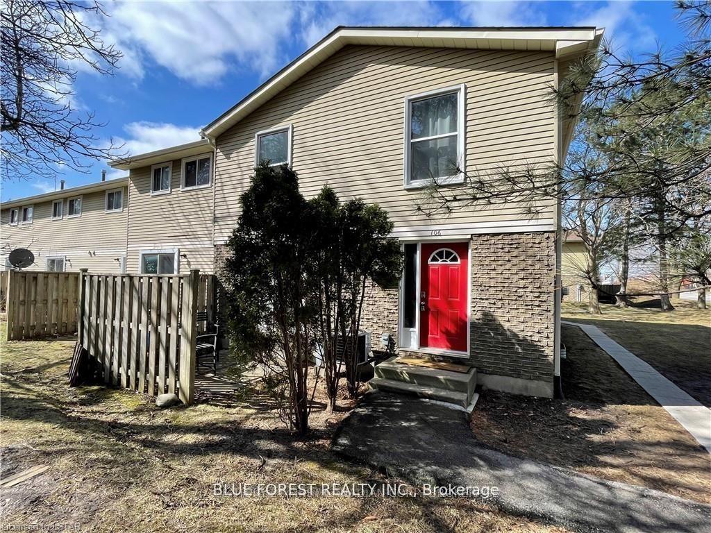 Photo of Unit 106, 70 Fiddlers Green Road