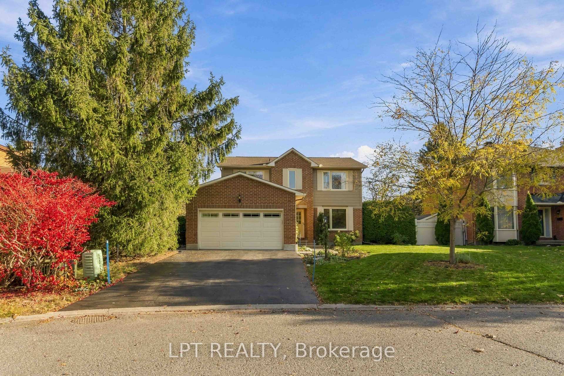 Photo of 36 Deer Moss Trail