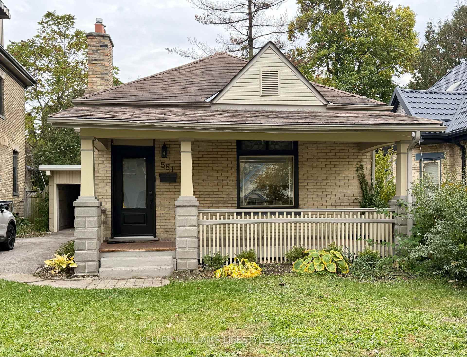 Photo of 581 Central Avenue
