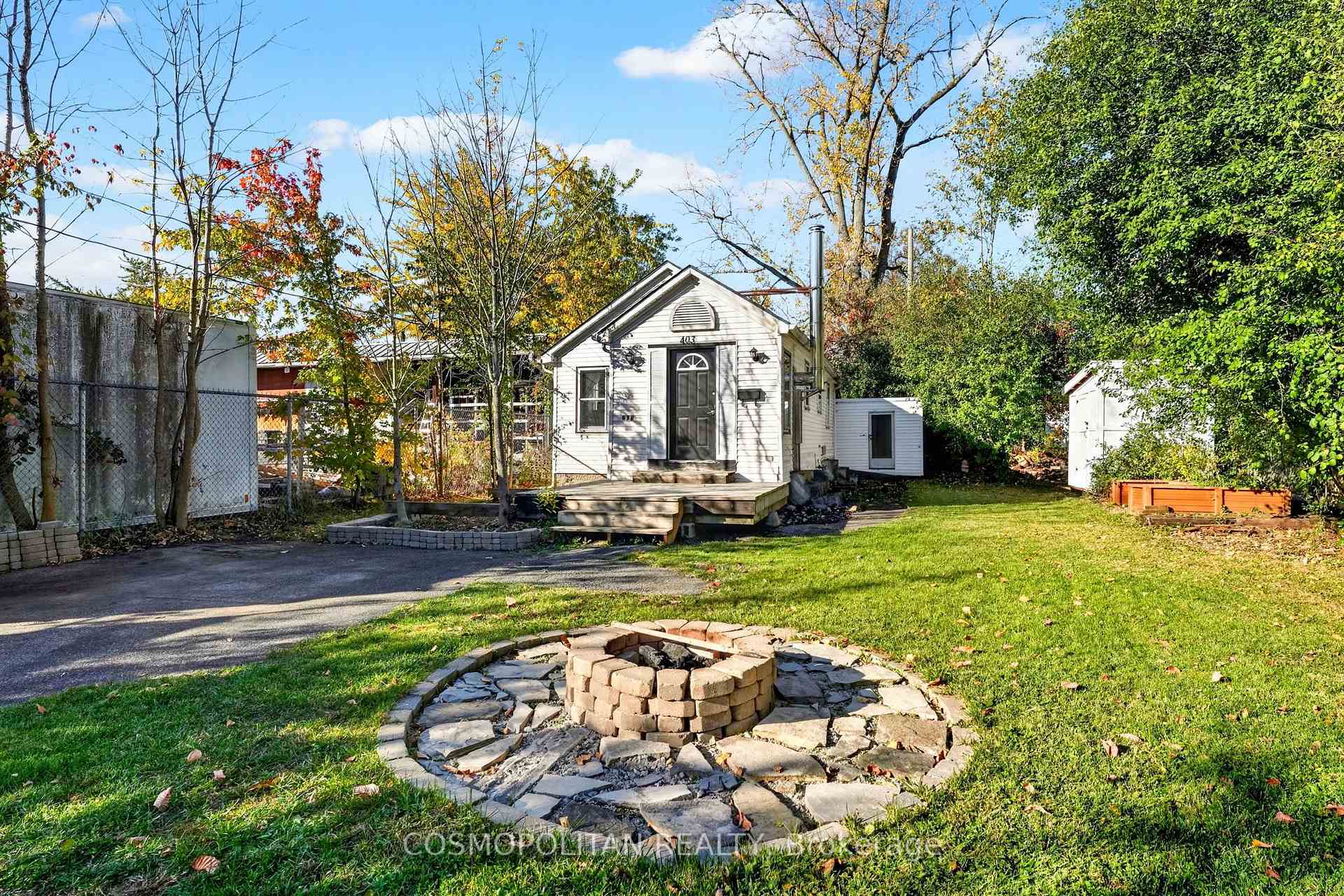 Photo of 403 Crescent Road