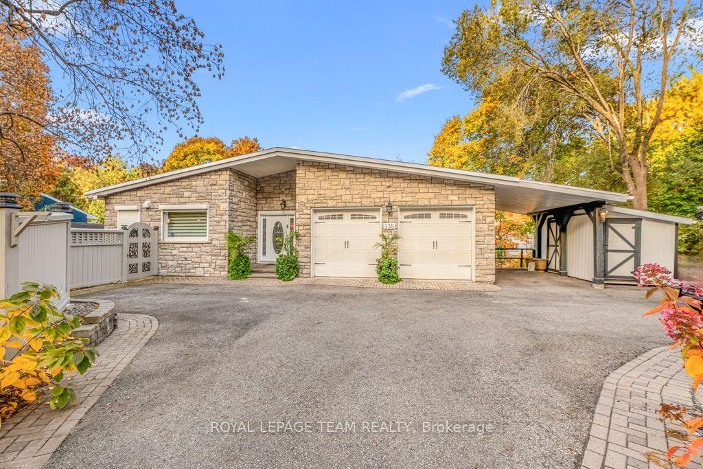 Photo of 235 Hemlock Road