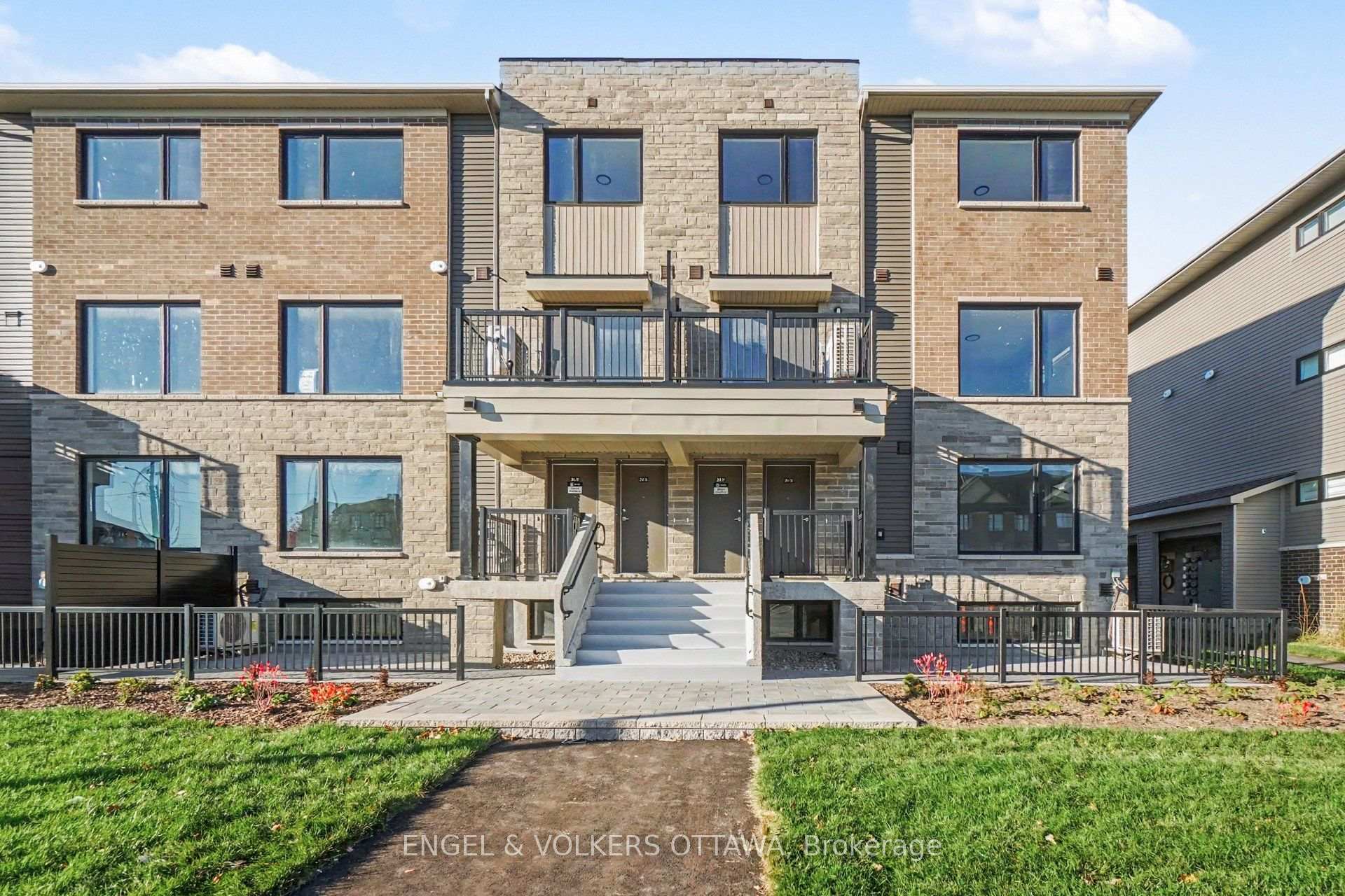 Photo of Unit 27, 201 Glenroy Gilbert Drive