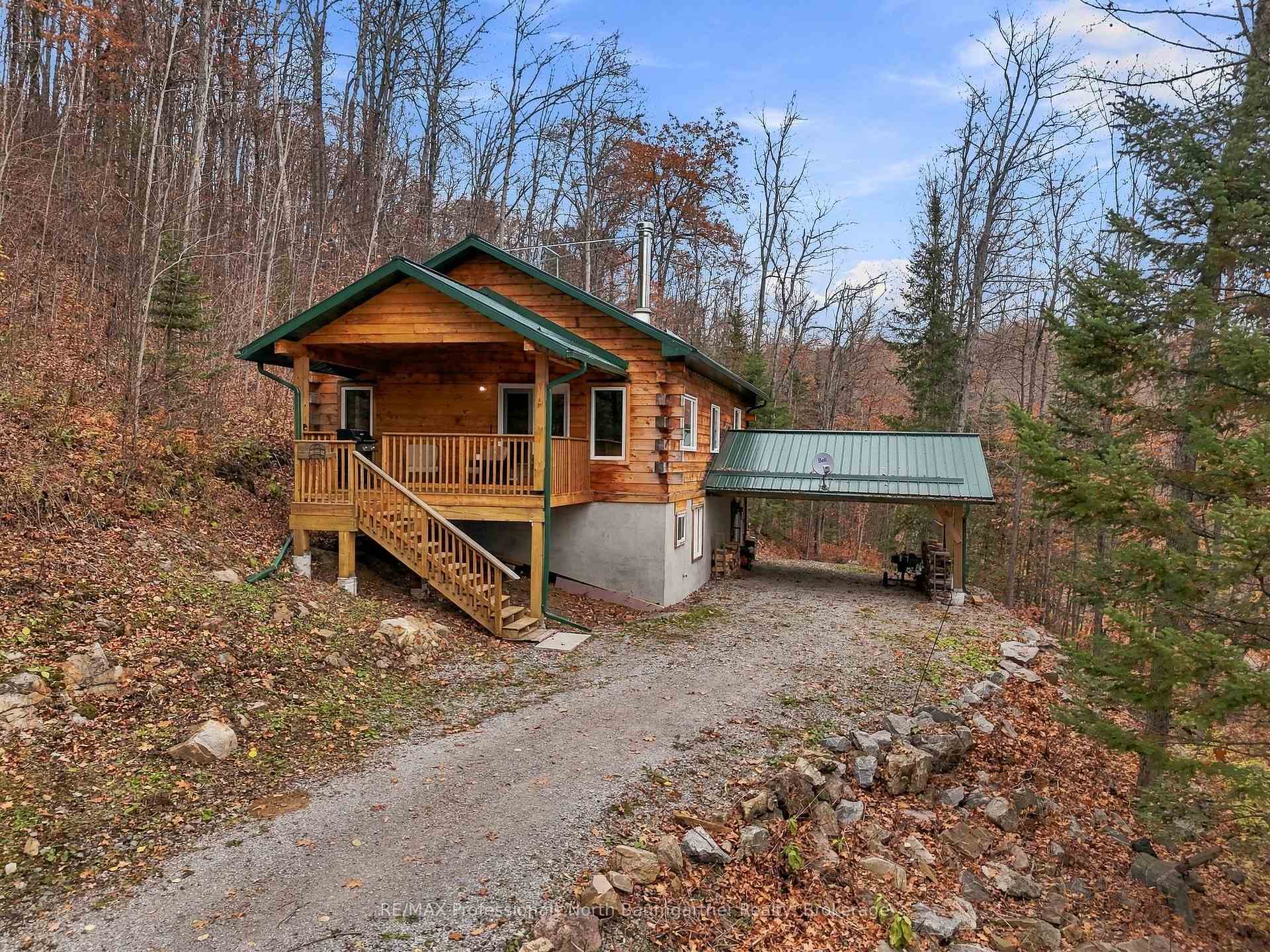 Photo of 1115 Cardiff Lake Road