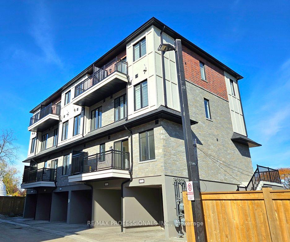 Photo of Unit 2, 741 Front Royal Street
