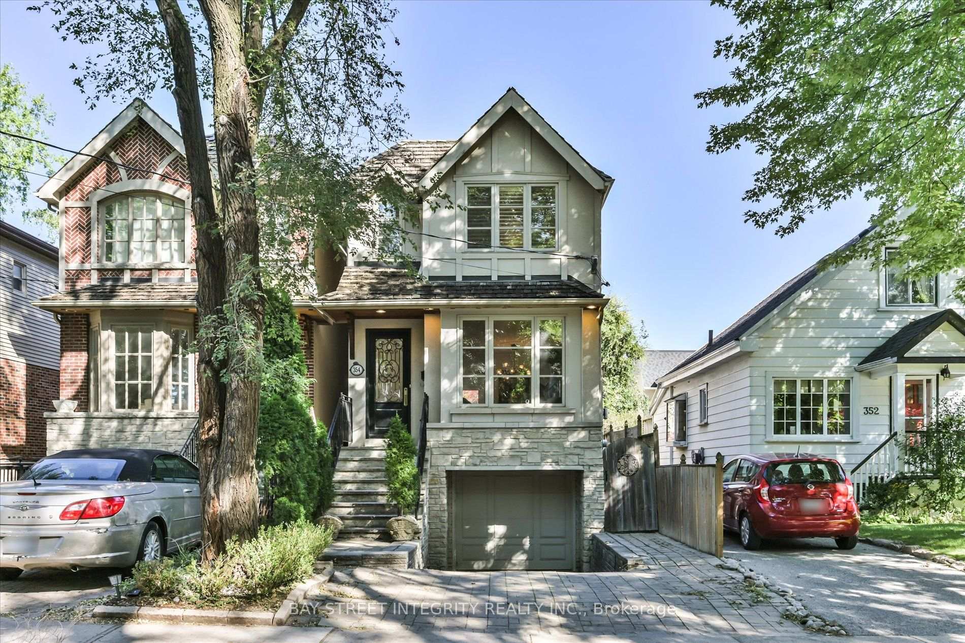 Photo of 354 Old Orchard Grove