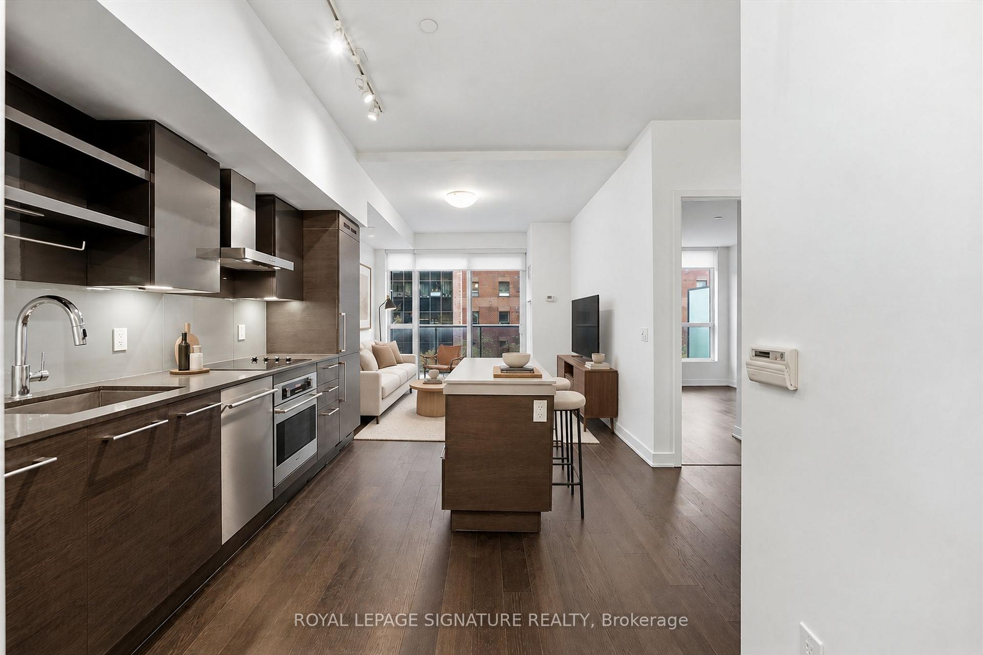 Photo of Unit 407, 1030 King Street W