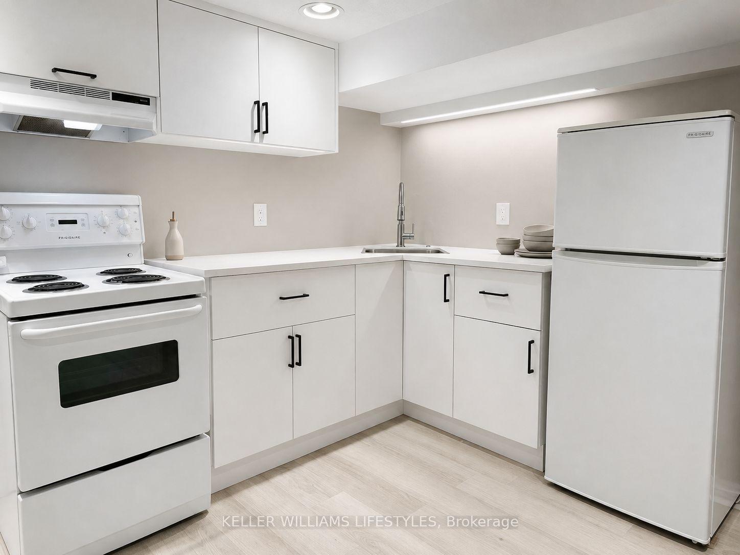 Photo of 678 Oxford Street E