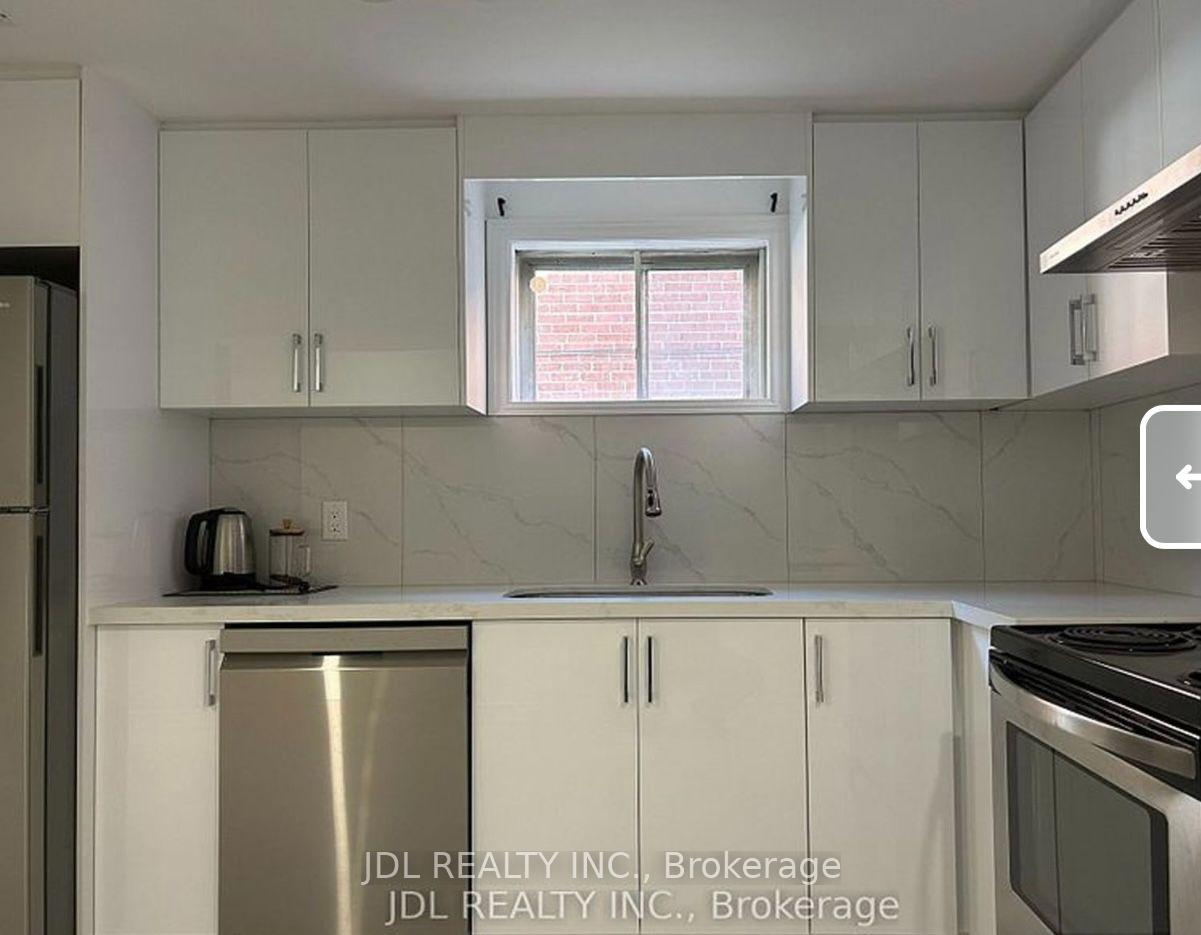 Photo of Unit Verynice Bedroom bsmt, 13 Pawnee Ave