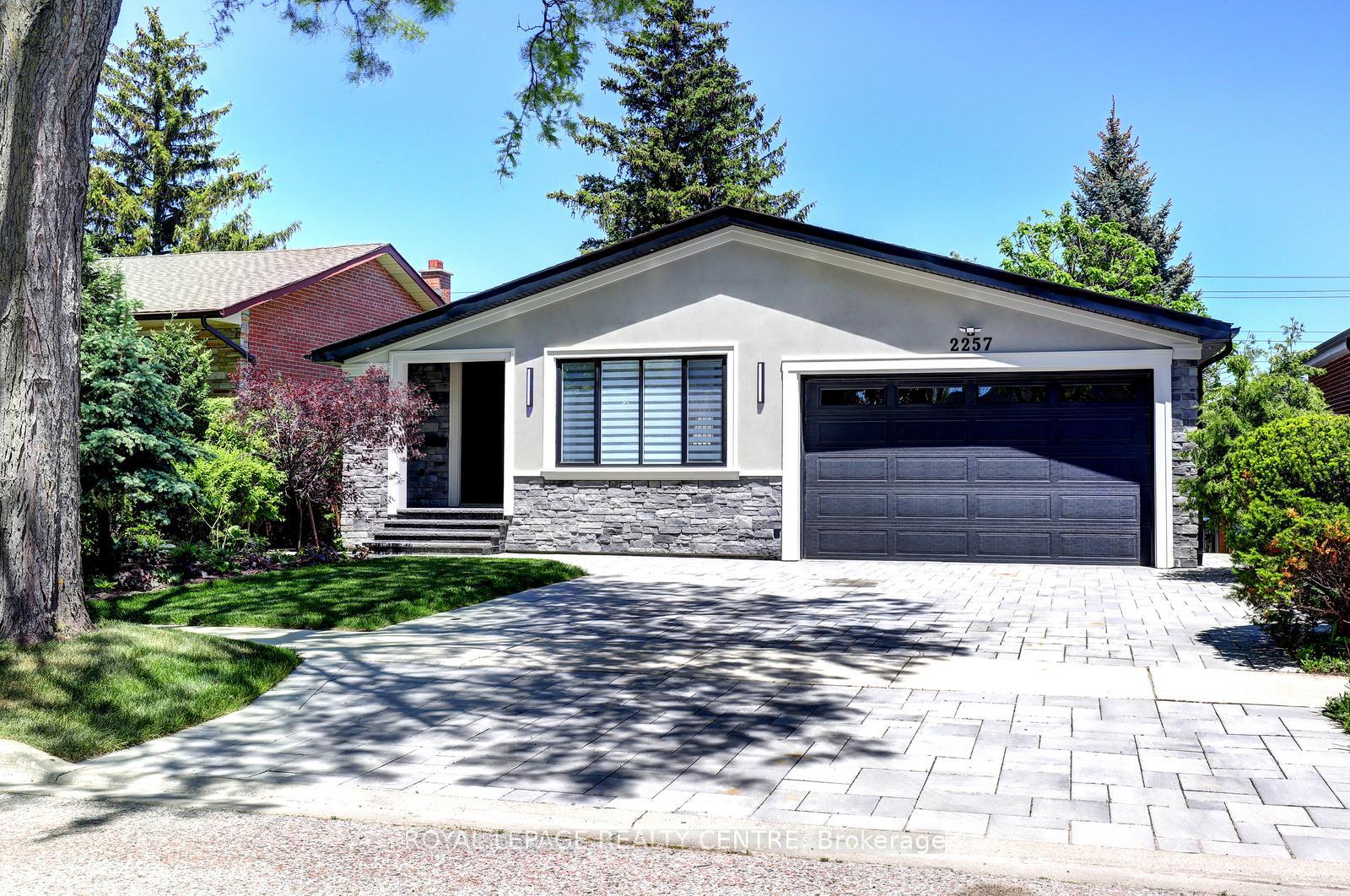Front of 2257 Springfield Court