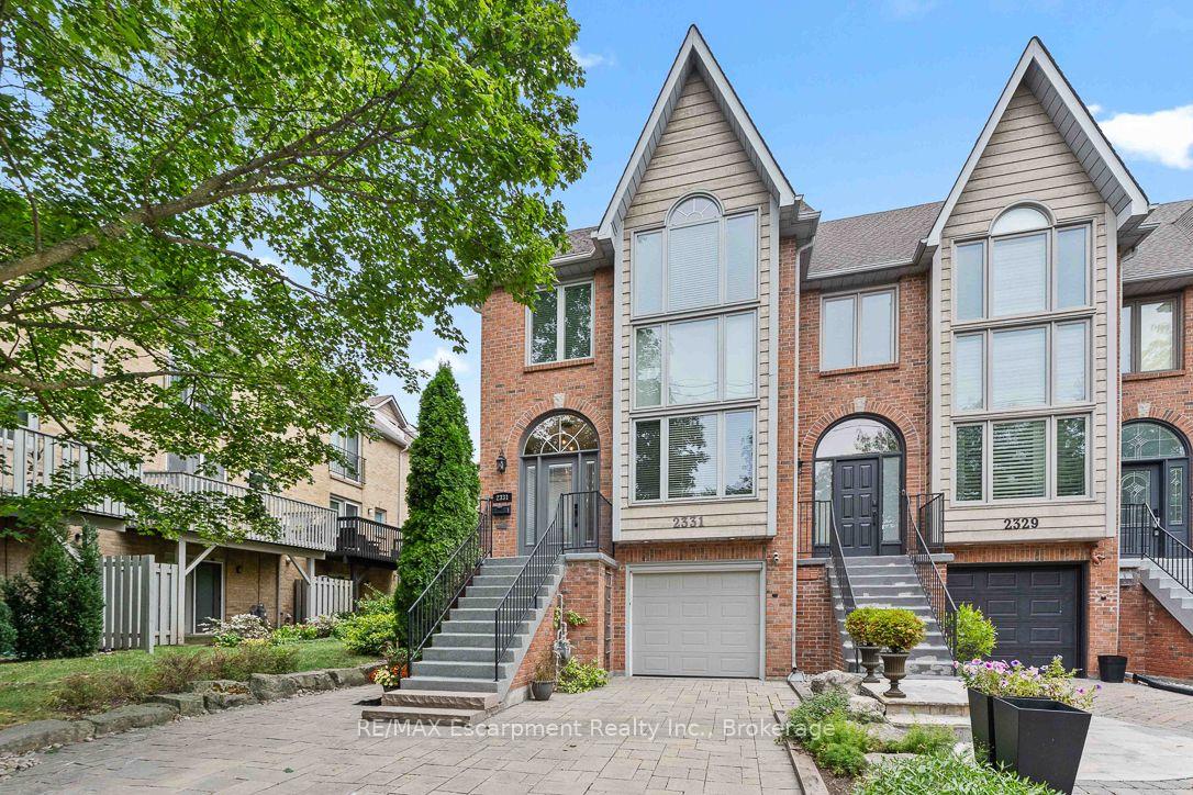 Photo of 2331 Marine Drive