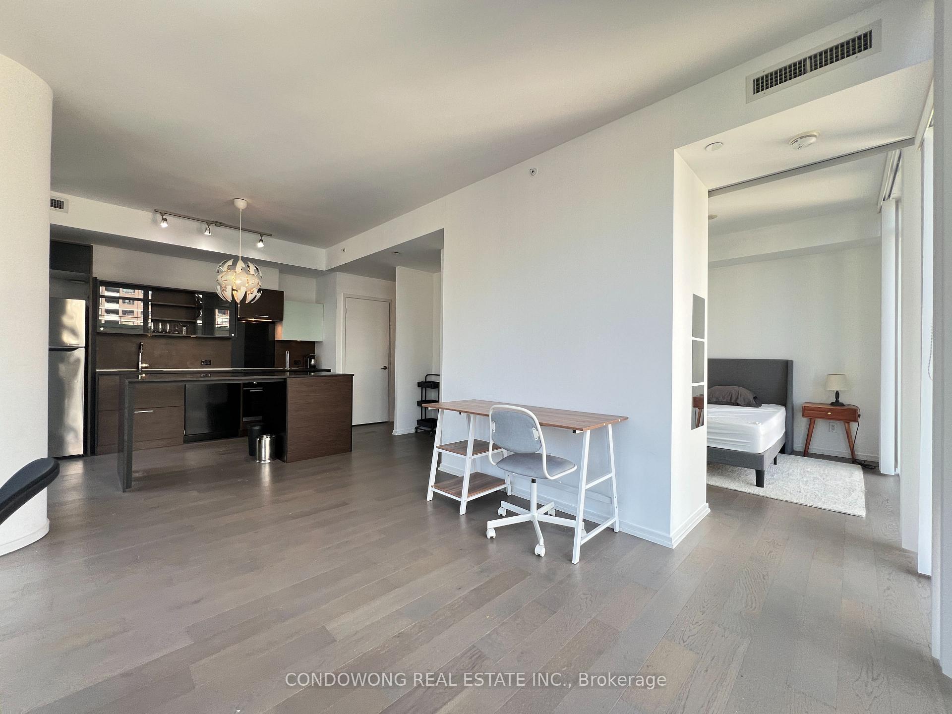 Photo of Unit 908, 75 St Nicholas Street