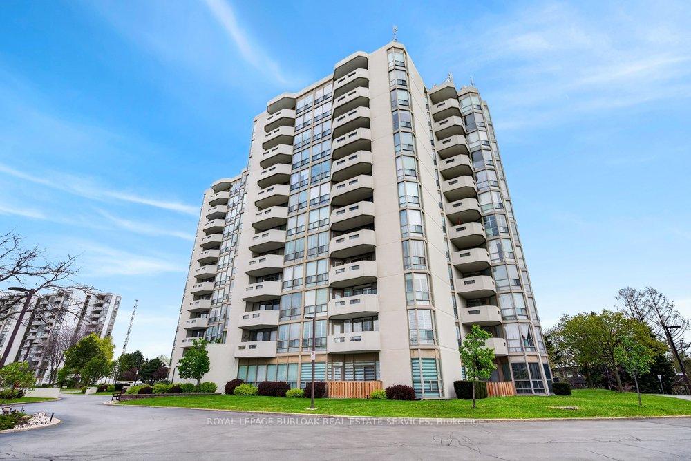 Front of Unit 808, 5070 Pinedale Avenue
