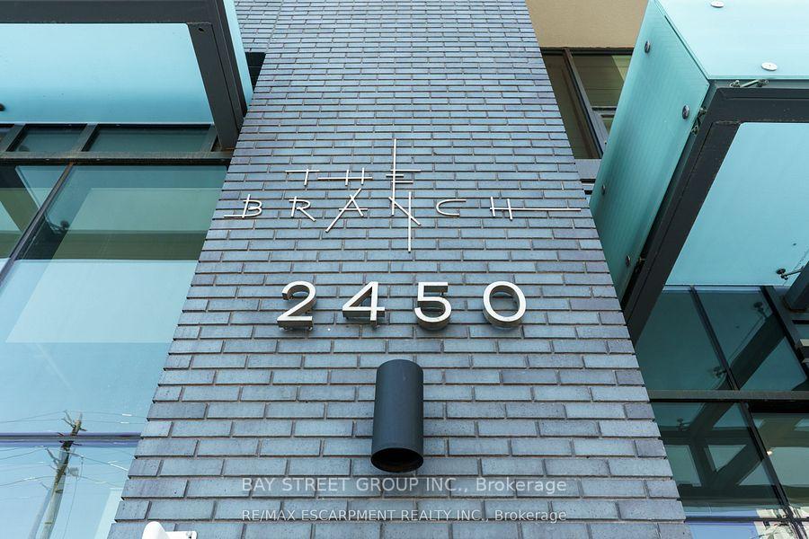 Photo of Unit 231, 2450 Old Bronte Road