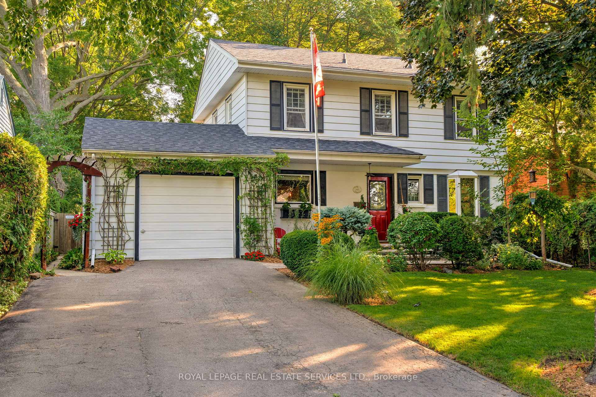 Photo of 145 Suffolk Avenue
