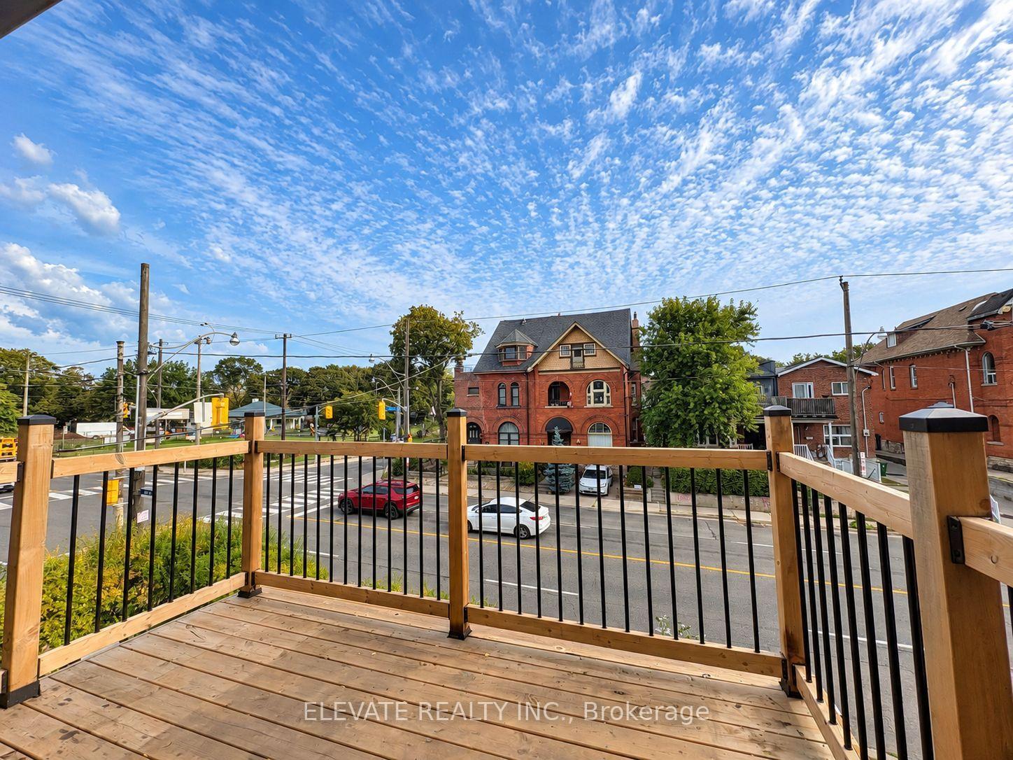 Photo of Unit 2, 256 Keele Street