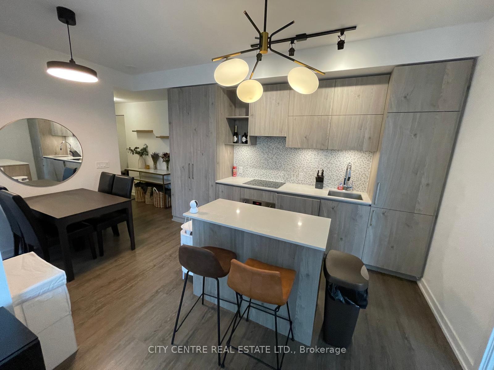 Photo of Unit 1602, 1 Yorkville Avenue