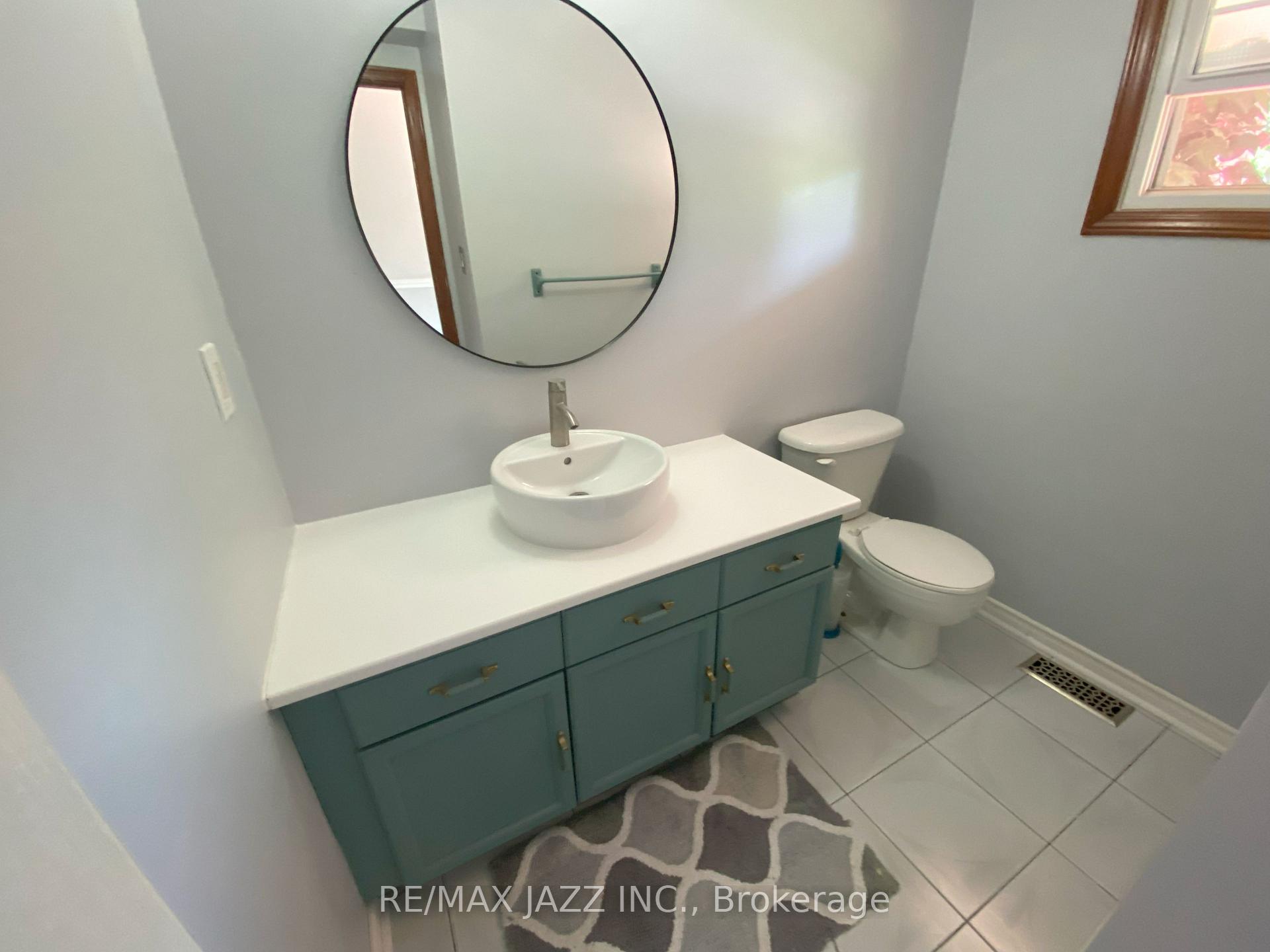 Photo 18 of 8 Cloverfield Street, Clarington, Courtice — HOMEH