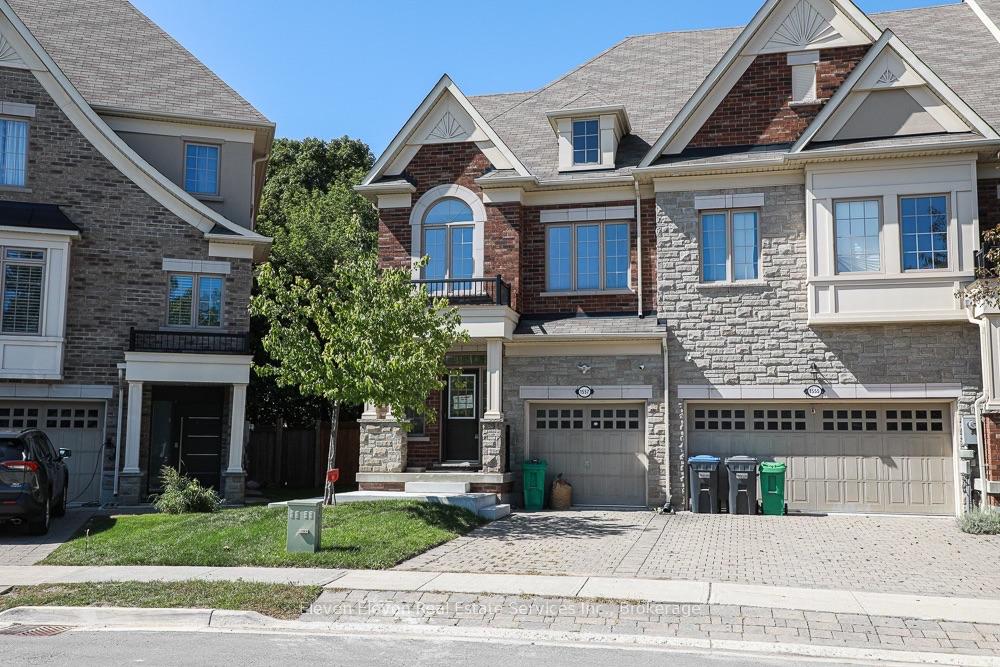 Front of Unit Upper, 1557 Eglinton Avenue W