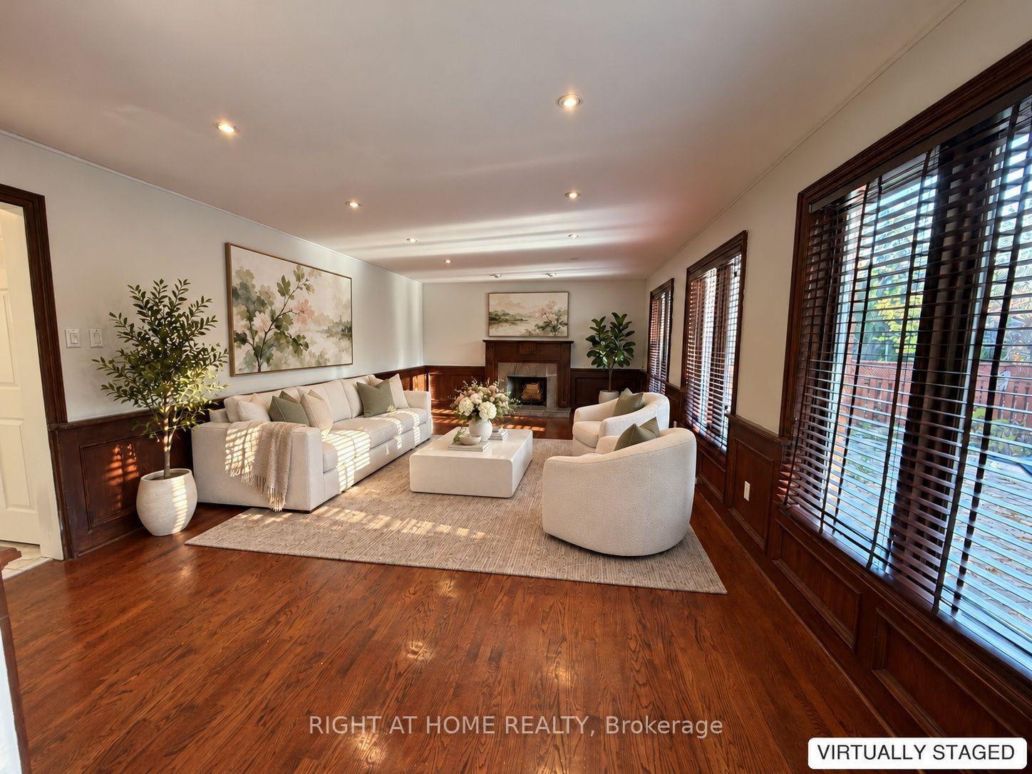 Photo of 1466 Bayshire Drive