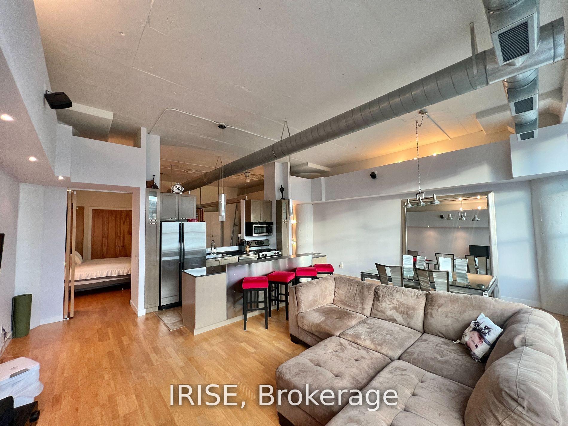 Photo of Unit 713, 155 Dalhousie Street W