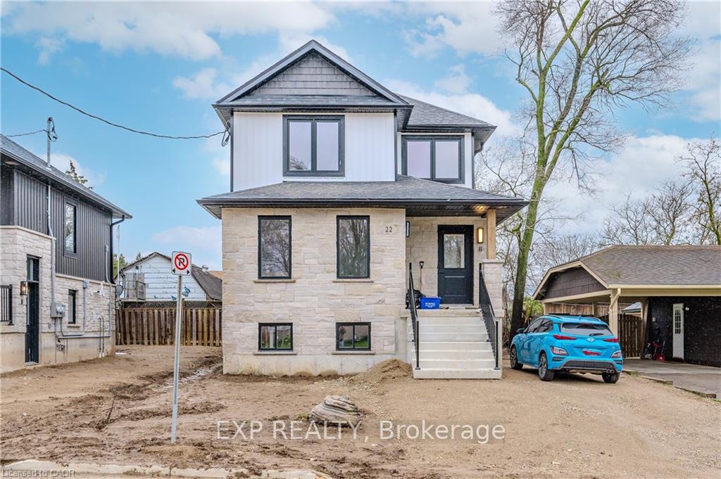 Photo of Unit A, 22 Hincks Street