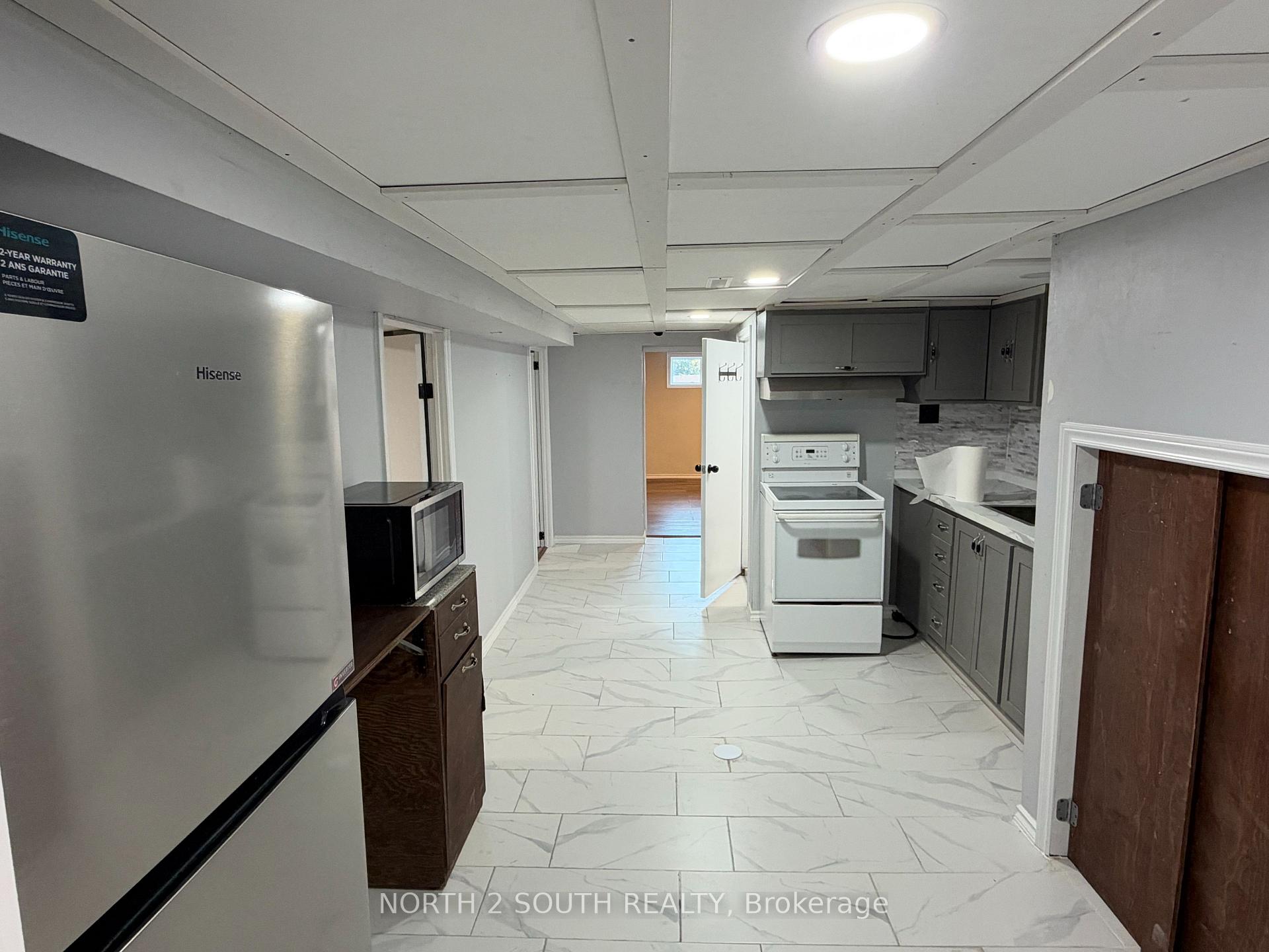 Photo of Unit Lower, 998 Warden Avenue