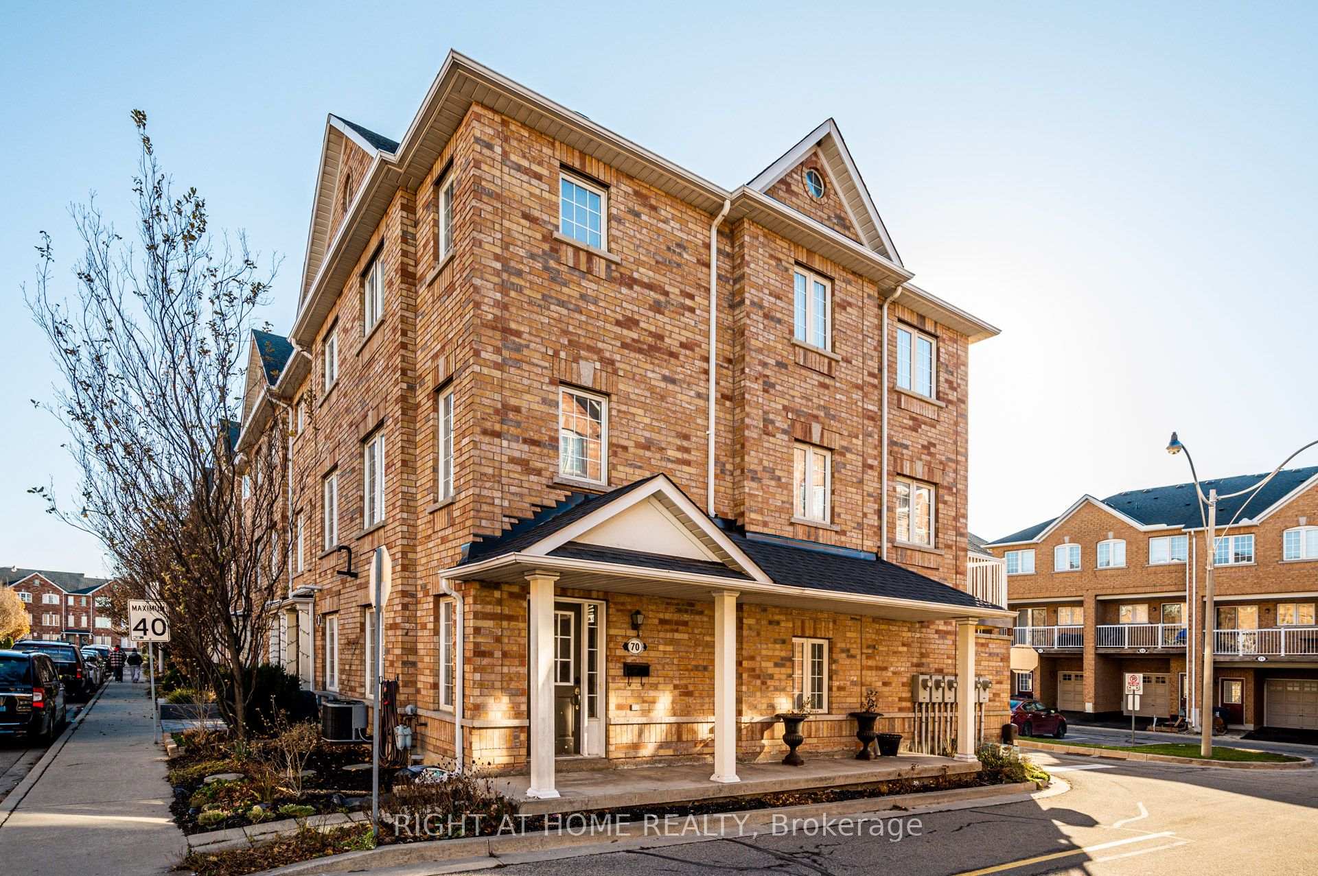 Photo of 70 Birdstone Crescent