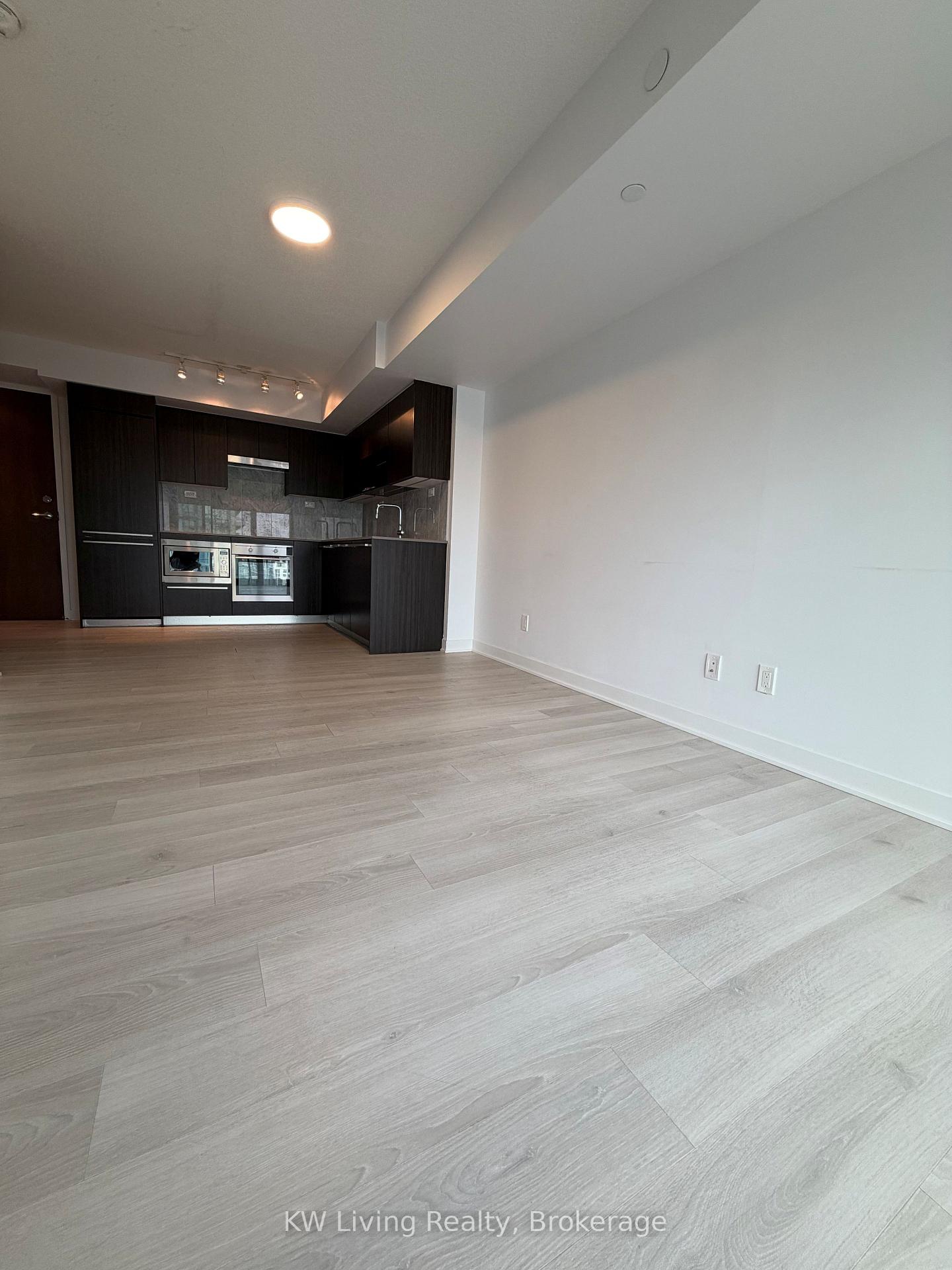 Photo of Unit 2708, 70 Queens Wharf Road