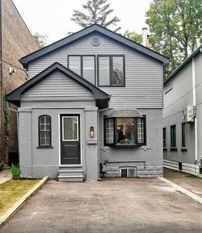 Photo of Unit 1, 406 Roehampton Avenue