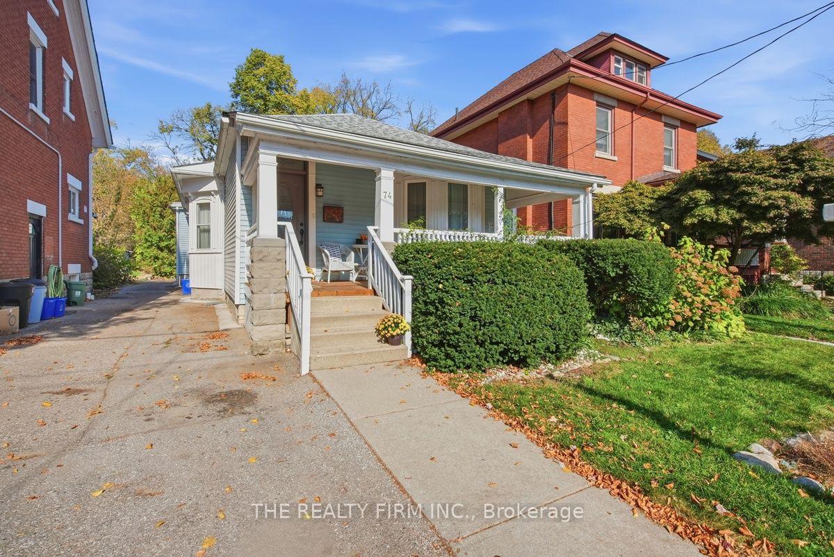 Photo of 74 Bruce Street