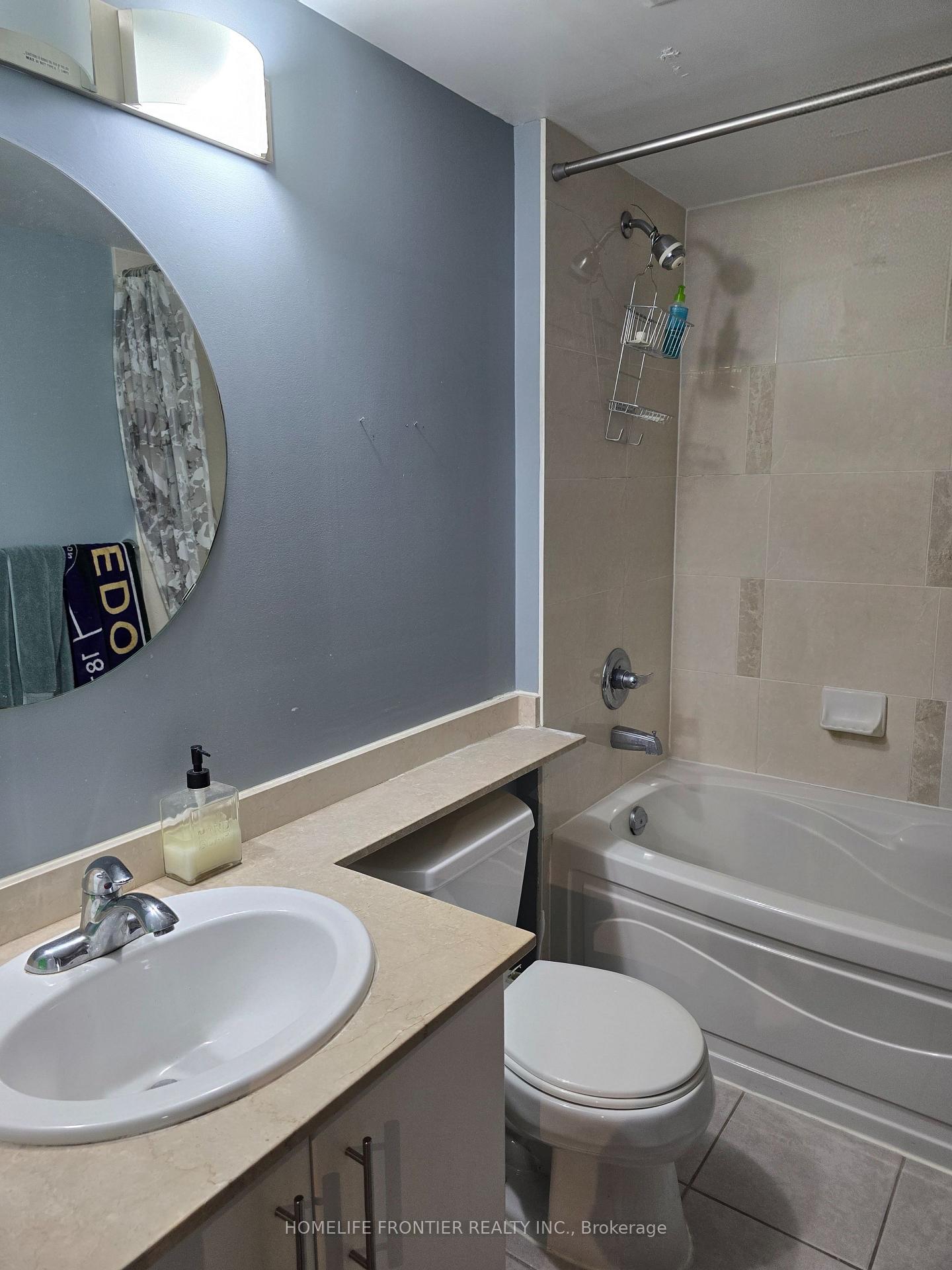 Photo of Unit 508, 16 Yonge Street