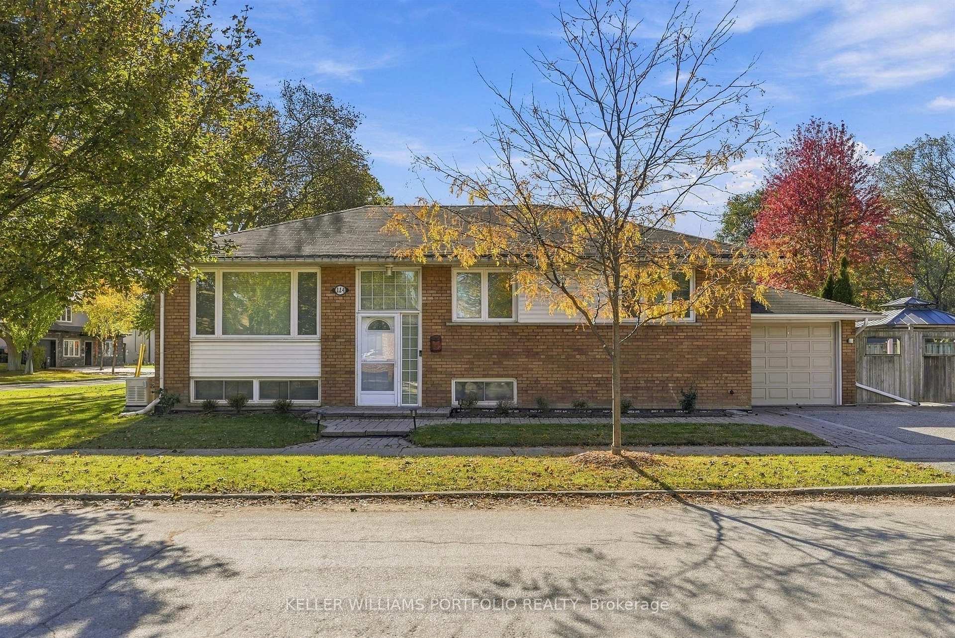 Photo of 124 Wincott Drive