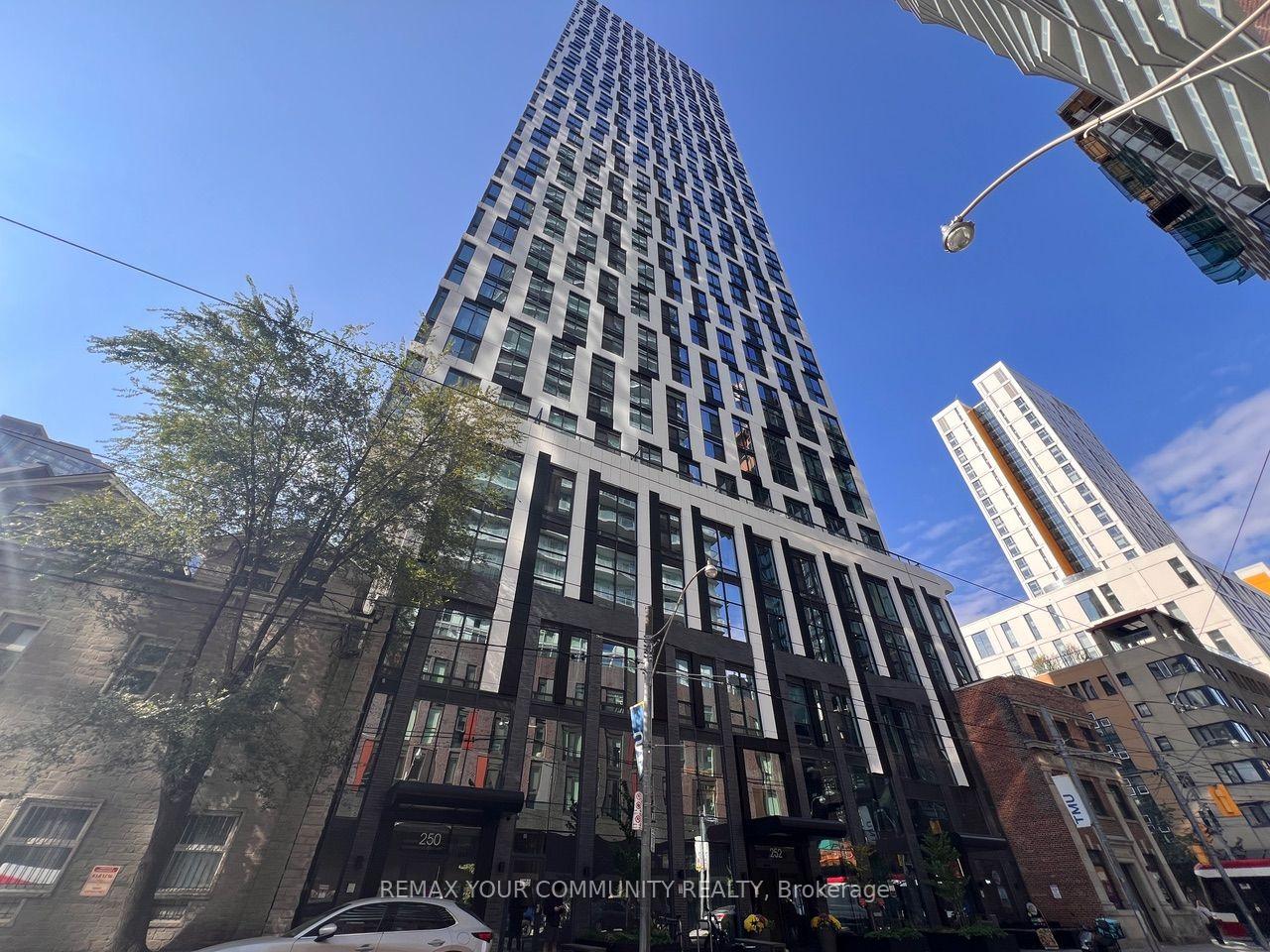 Photo of Unit 4507, 252 Church Street