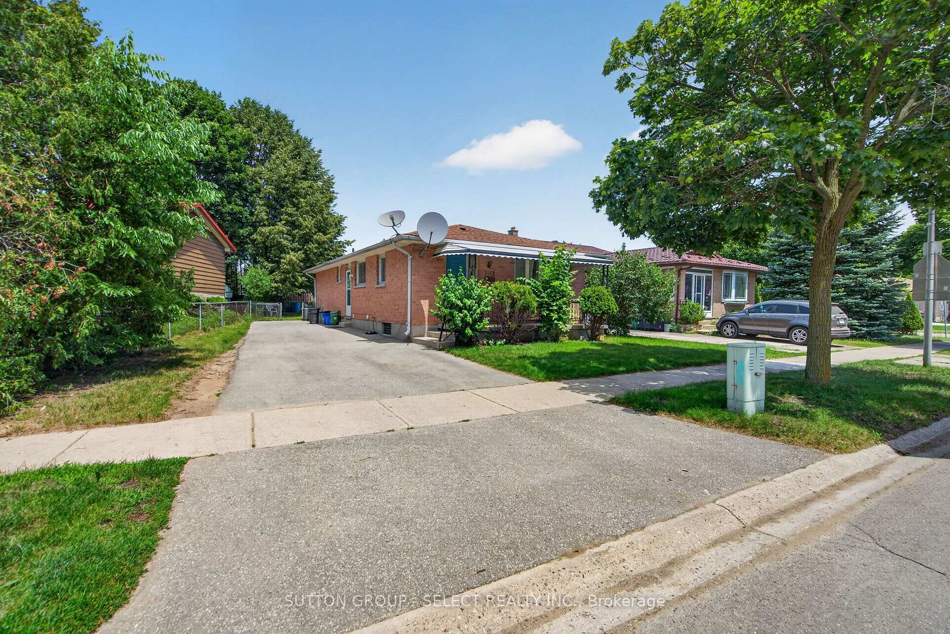 Photo of Unit LOWER, 1162 Gatewood Road