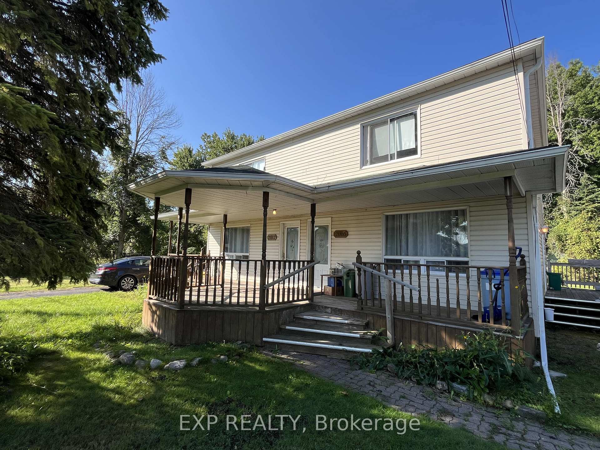 Photo 2 of 2012 Poulin Avenue, Cornwall — HOMEH