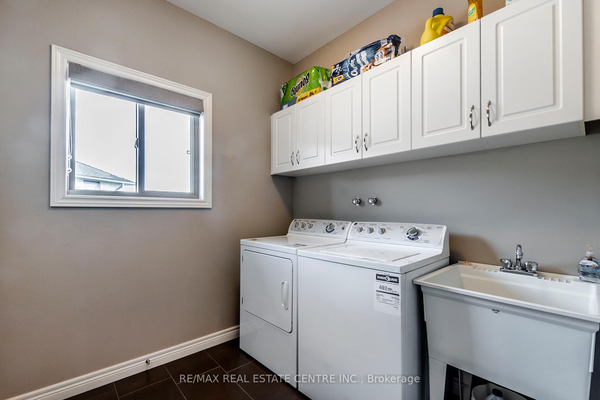 Photo 15 of 86 Willits Crescent, Brant, Brantford Twp — HOMEH