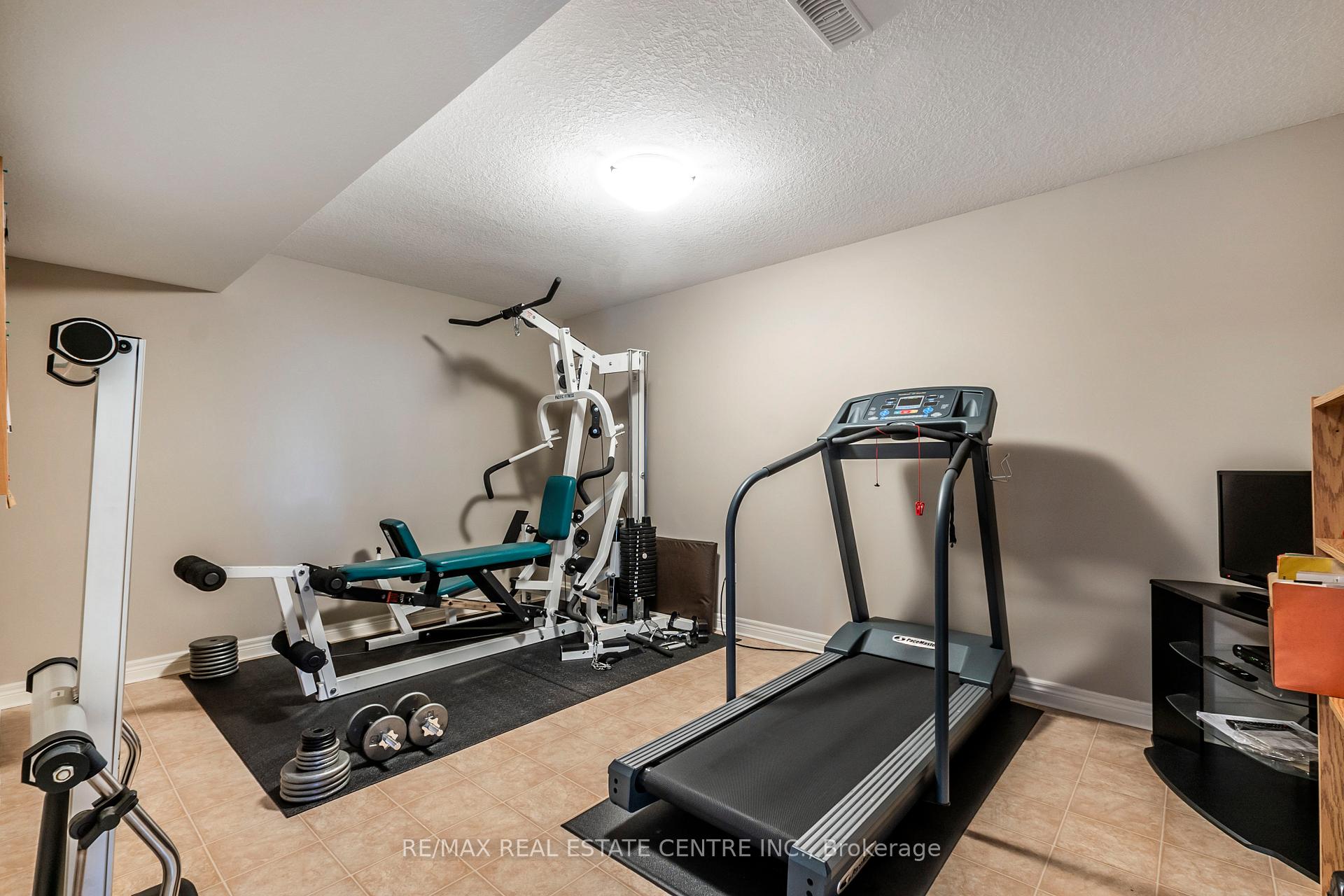 Photo 22 of 86 Willits Crescent, Brant, Brantford Twp — HOMEH