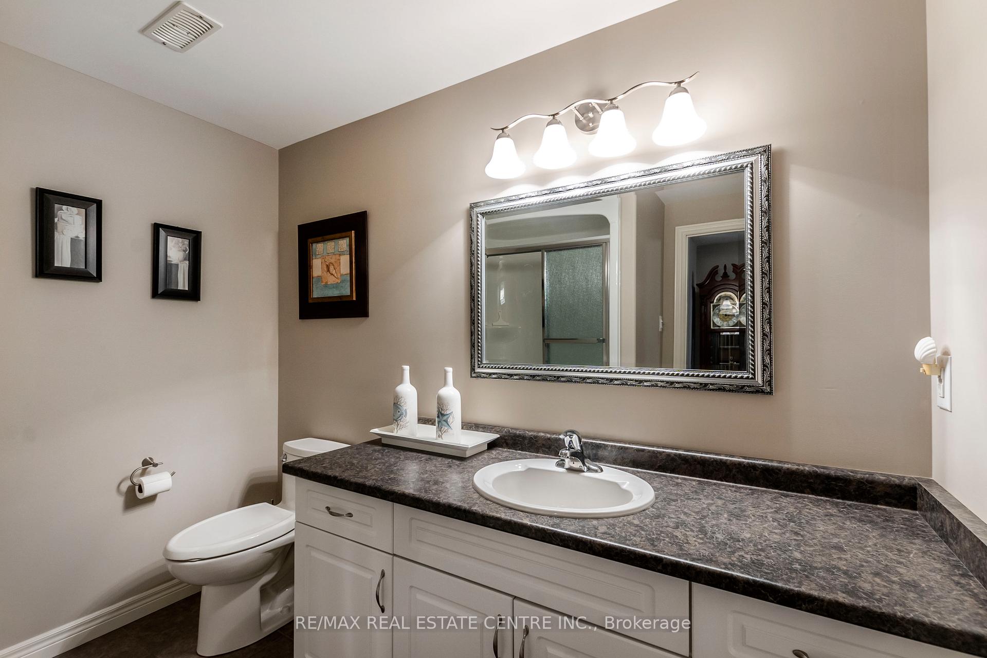 Photo 23 of 86 Willits Crescent, Brant, Brantford Twp — HOMEH