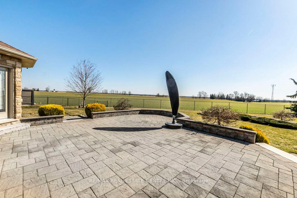 Photo 27 of 86 Willits Crescent, Brant, Brantford Twp — HOMEH